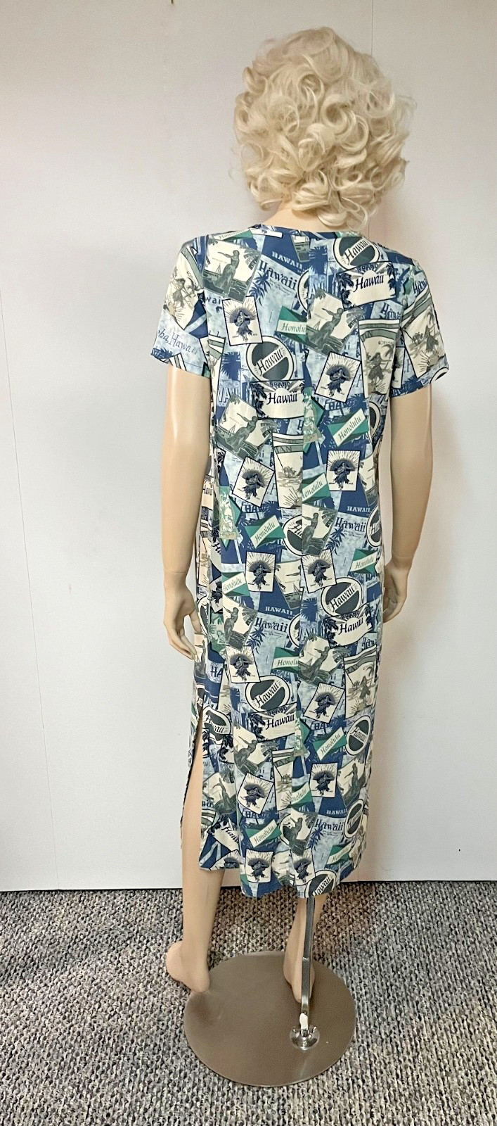 Vintage 1960s Hilo Hattie Hawaiian Cotton Muu Muu Dress Small Bust to 38