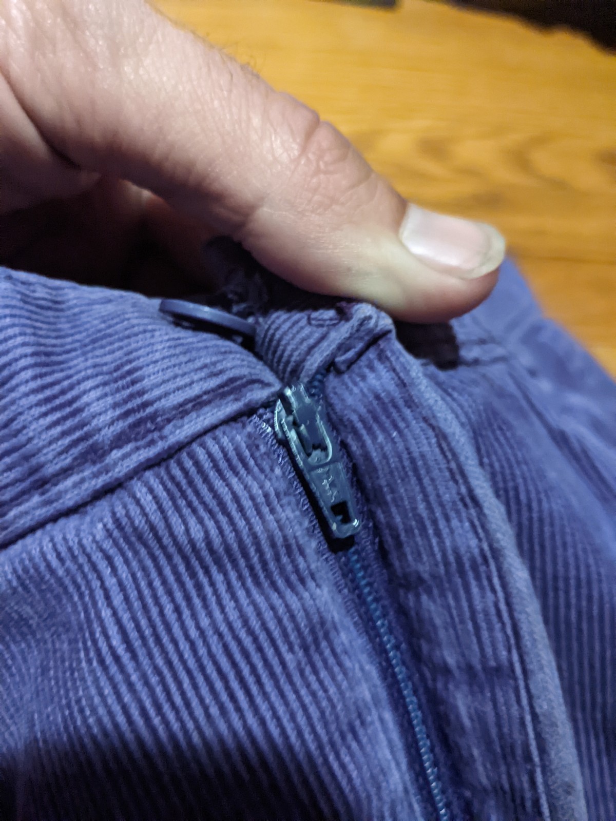 Vintage 80s Levis Faded Purple Corduroy Women’s Pants sz 12 Pre Owned