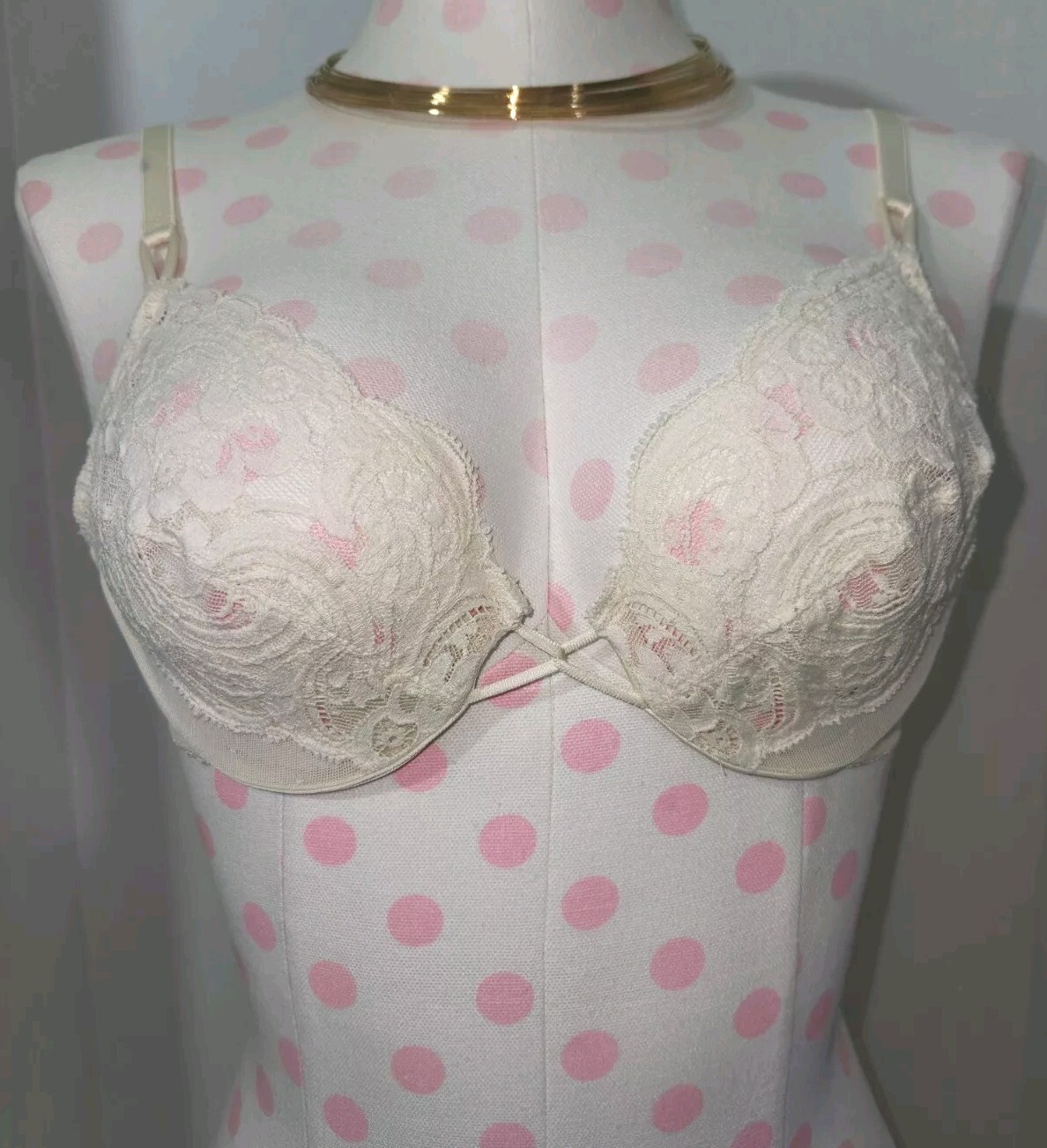 Vintage Victoria’s Secret Gold Label IVORY Lace Bra 70817-Size 34B – USA Made