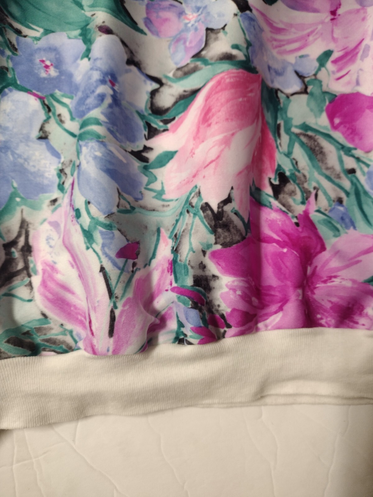 Blanche lady ronte golden girls vtg shirt. Unique. Bright colorful. Woman’s Loud