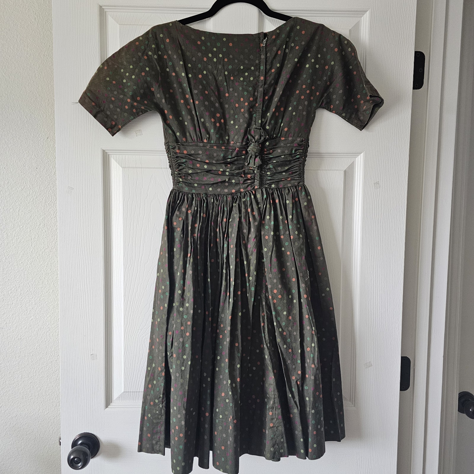1960s Vintage 32″ Bust Cotton Fit & Flare Green Polkadot Bow Dress #16