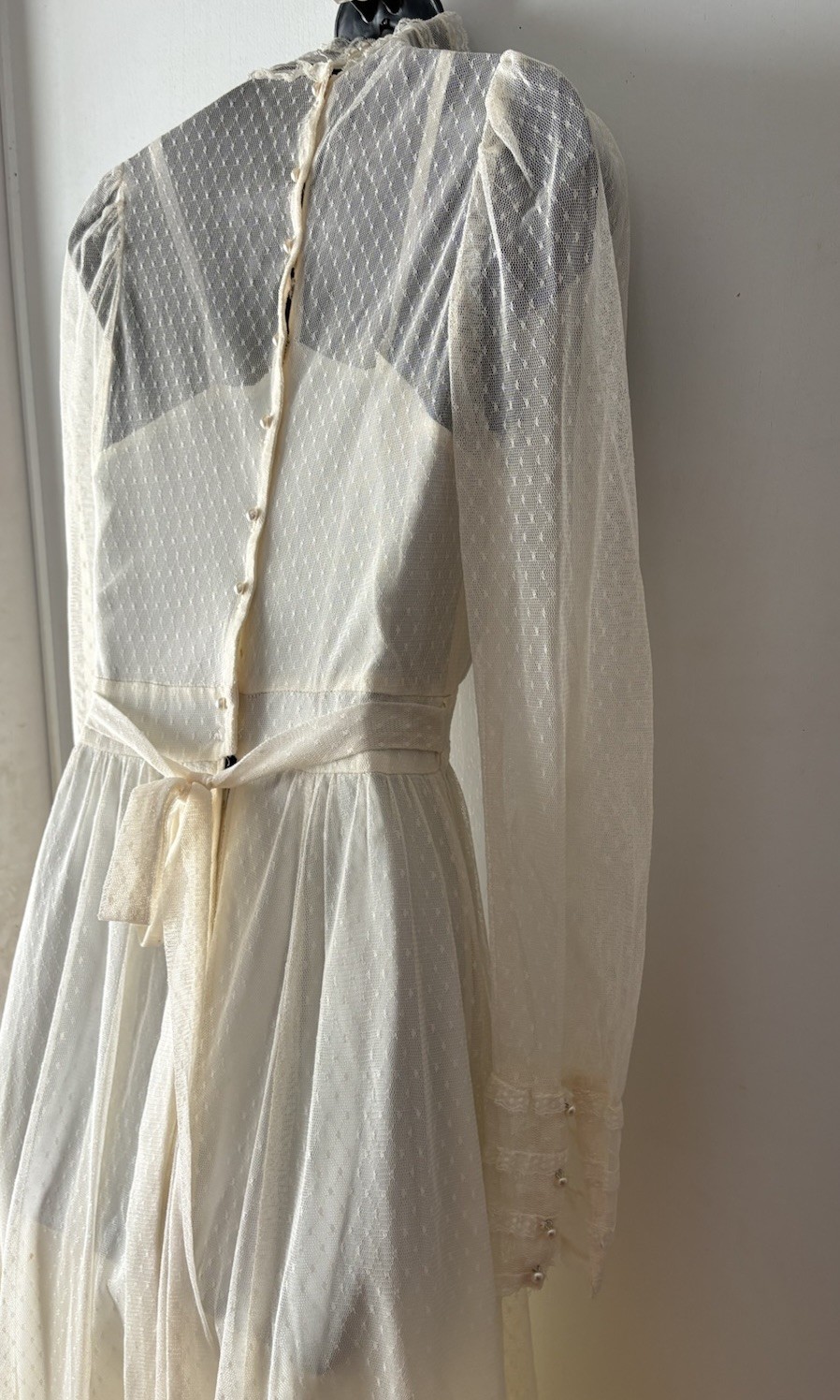Vtg Swiss Dot Lace Edwardian Prairie Romantic Ivory WEDDING GOWN Handmade