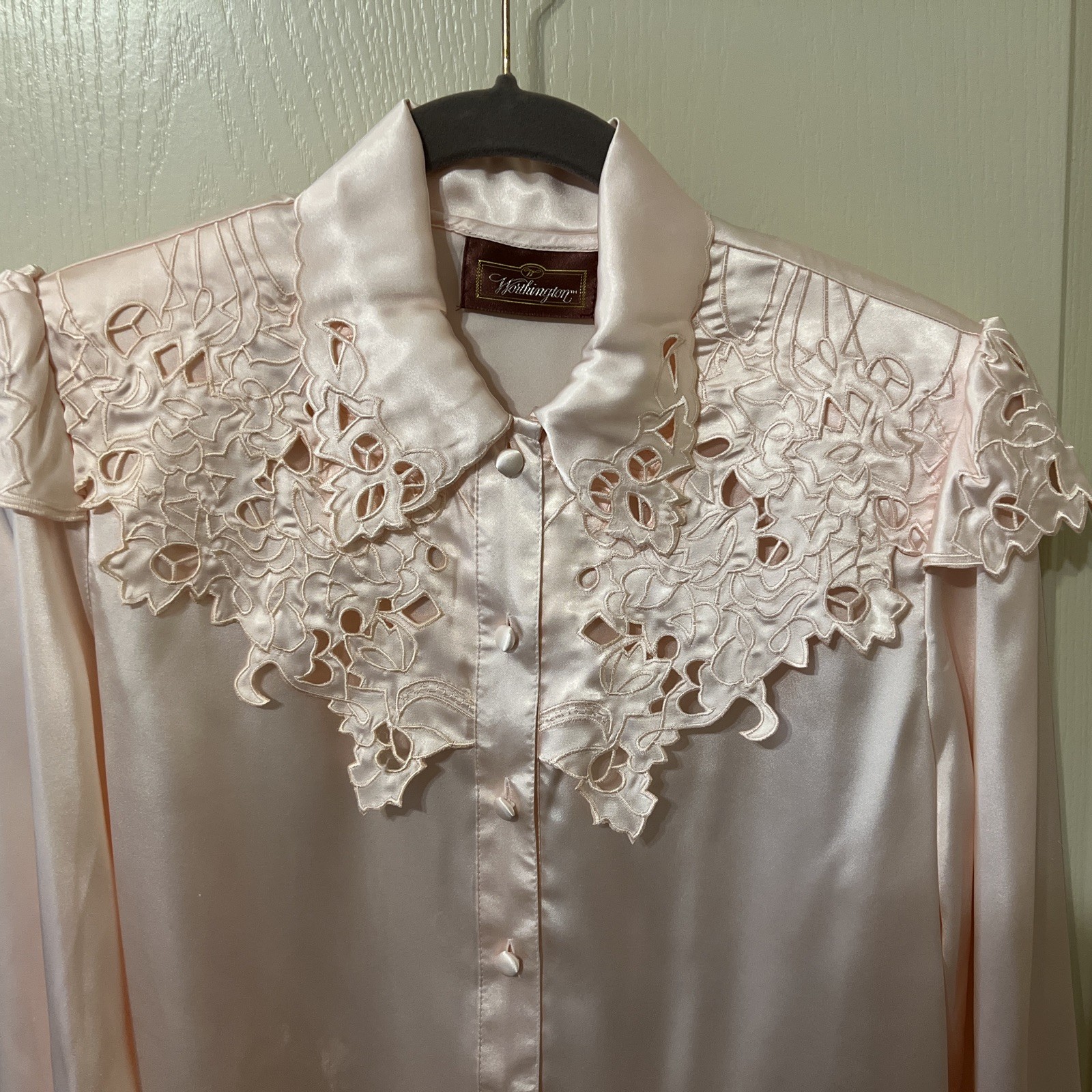 Vintage Light Pink Silky Liquid Satin Button Secretary Blouse Top 6M Worthington