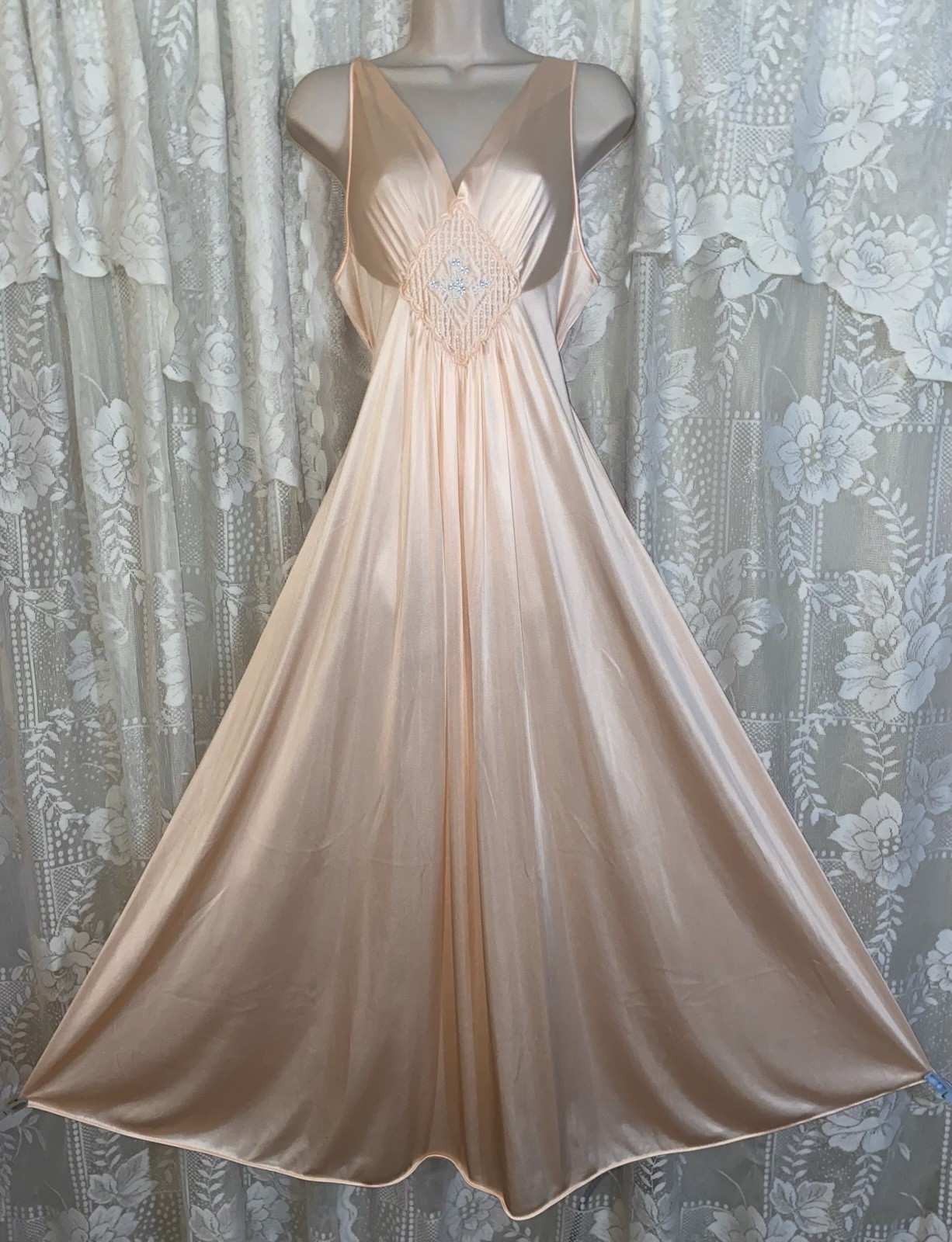 VTG M L Sweet PEACH VANITY FAIR Nylon Peignoir Robe Nightgown Negligee Gown Set