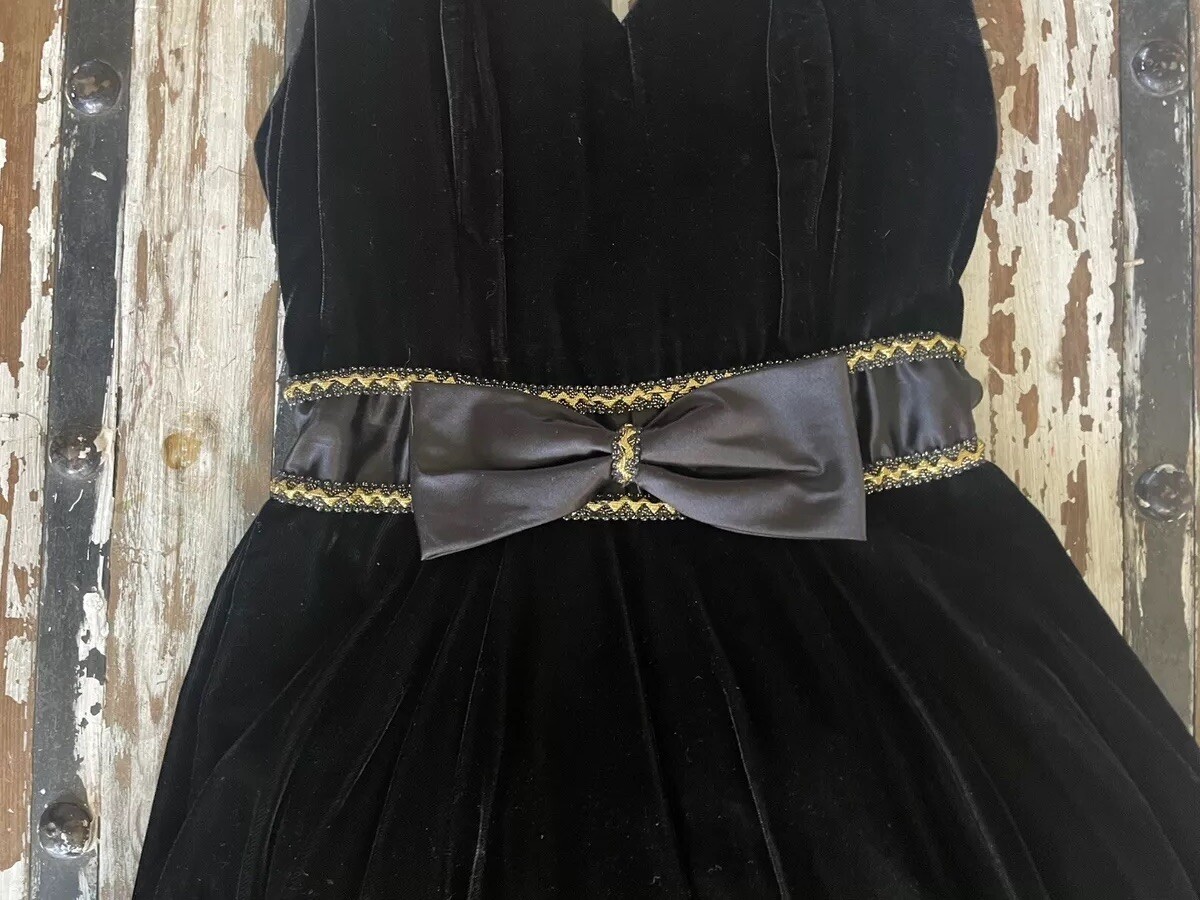 Vtg Formal Short Dress Fashion 1001 Nights Black Velvet Size 0 XS See More Info