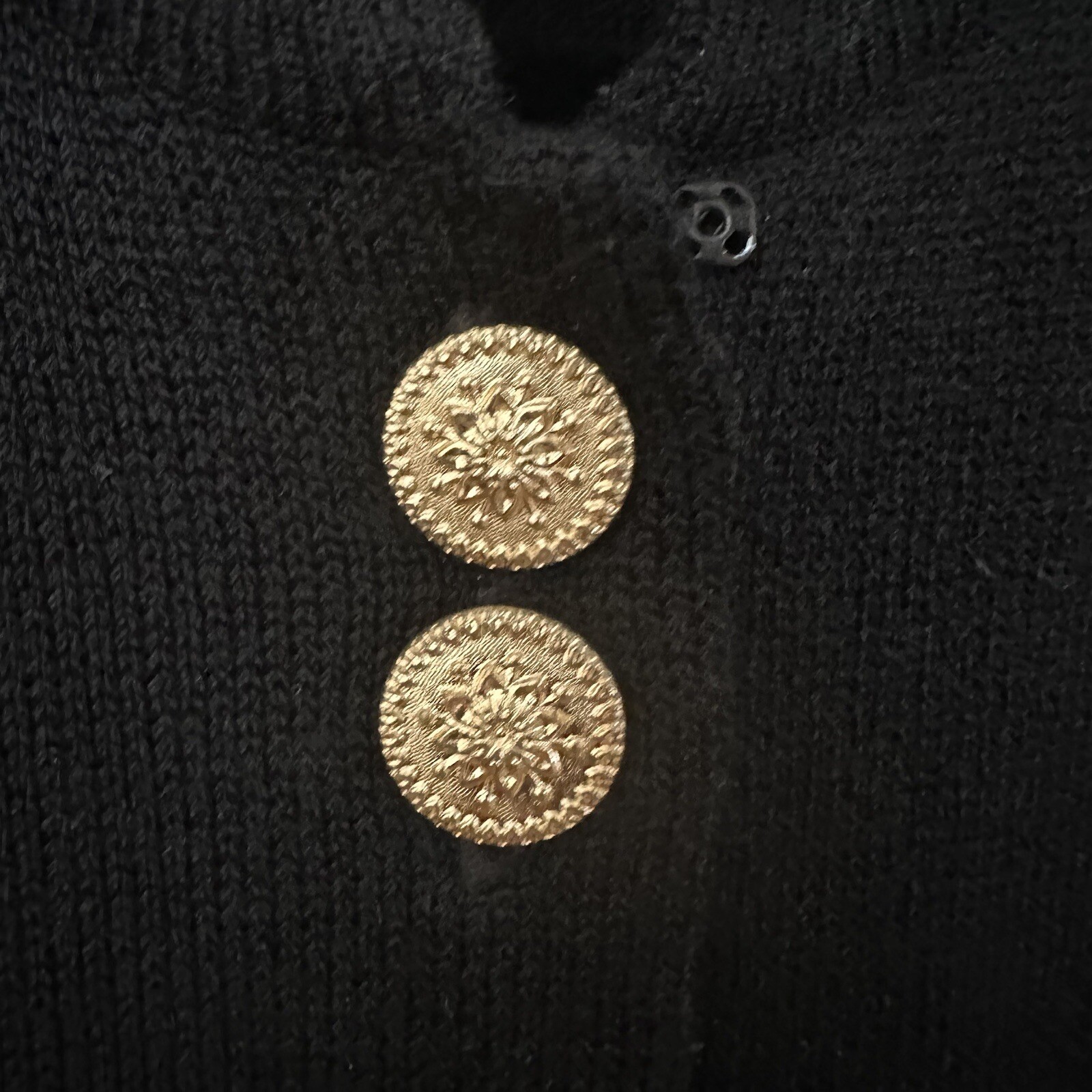 VTG Laura By Alyzia Women’s Black Long Sleeve Gold Buttons Sweater Jacket USA