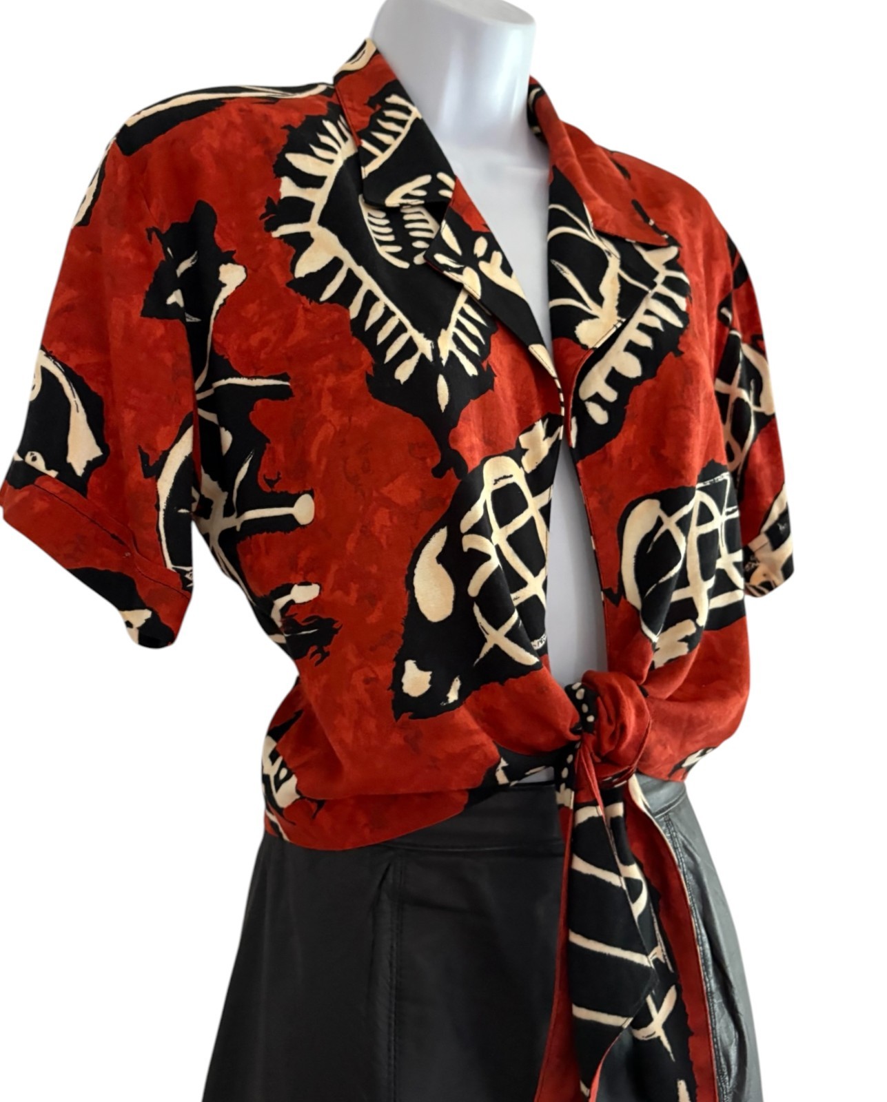 Vintage 80s-90s Tie Front Blouse Batik Rayon Shirt Open Front Virgo II S/M