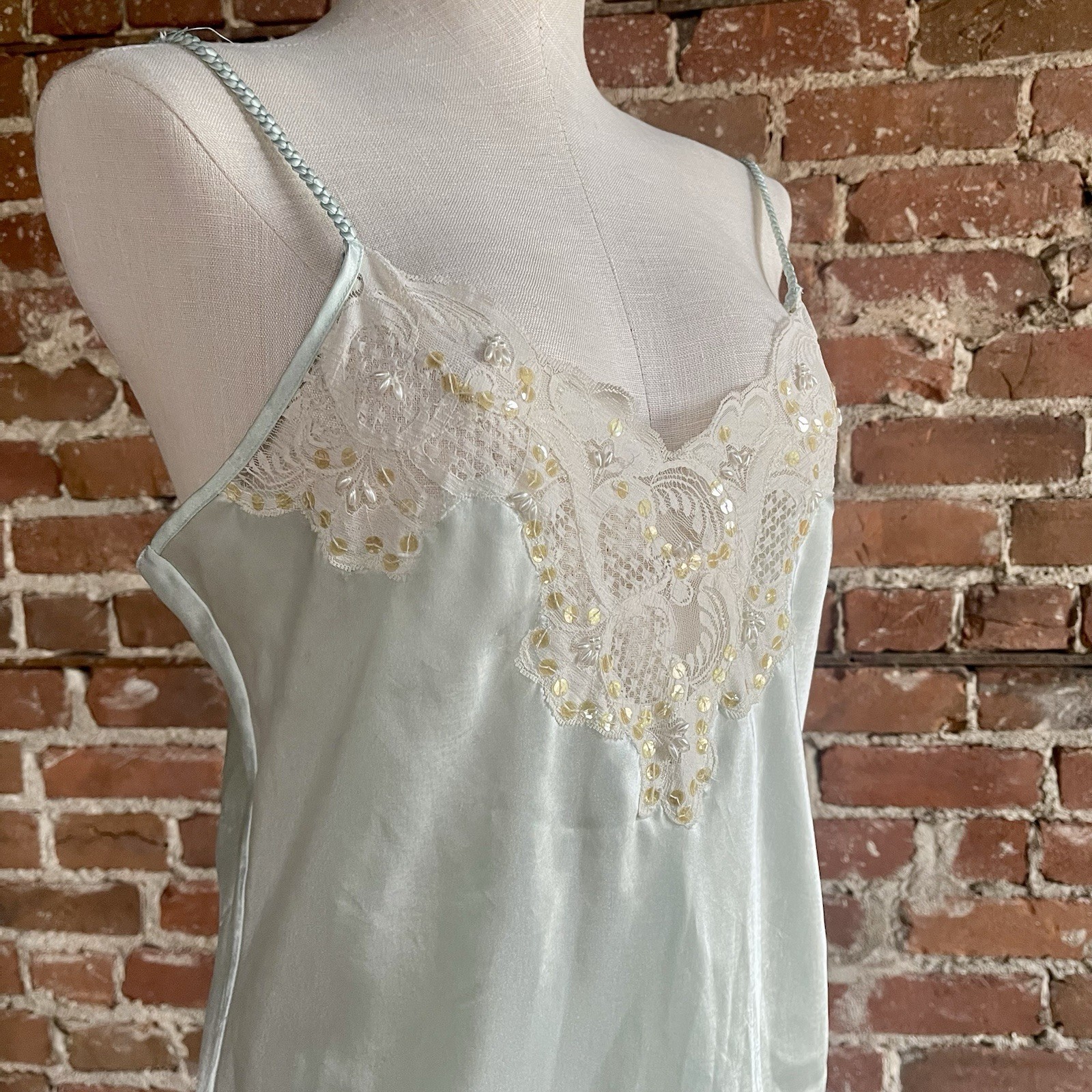 Vintage Delicates Women’s Medium Sea foam Green Ivory Lace & Sequins Slip / Gown