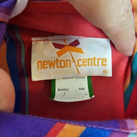 Newton Centre Vintage Tie Waist Dress !