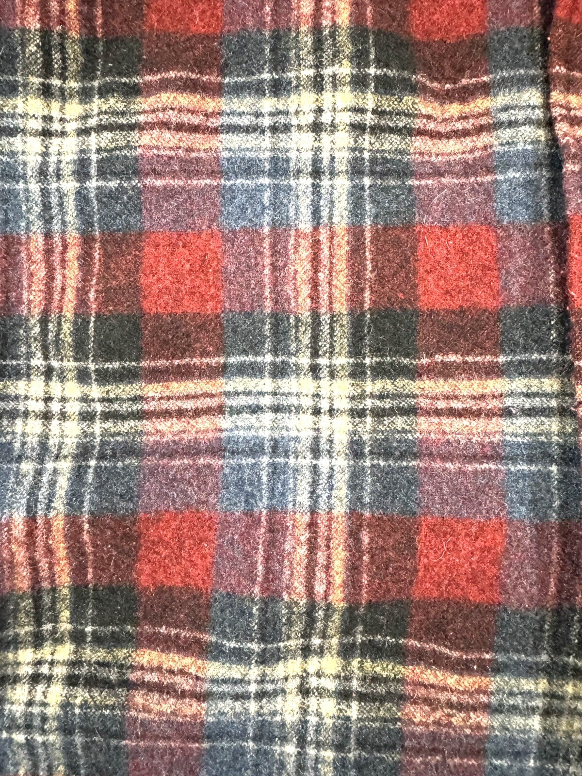 Pendleton Shirt Ladies M Wool Made In USA Plaid Vintage Late 60s Early 70s