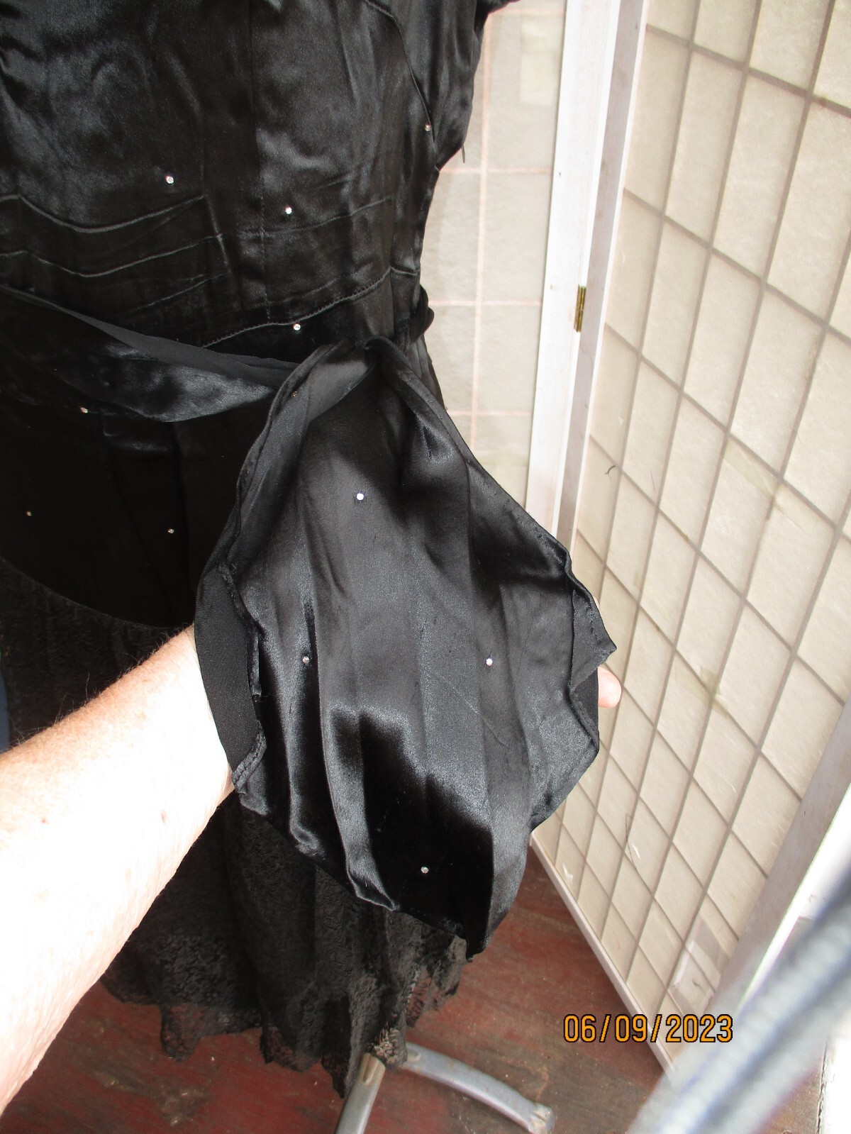30s 40s Black Satin w/Rhinestones and Lace Slvless Dress sz40x36x42″