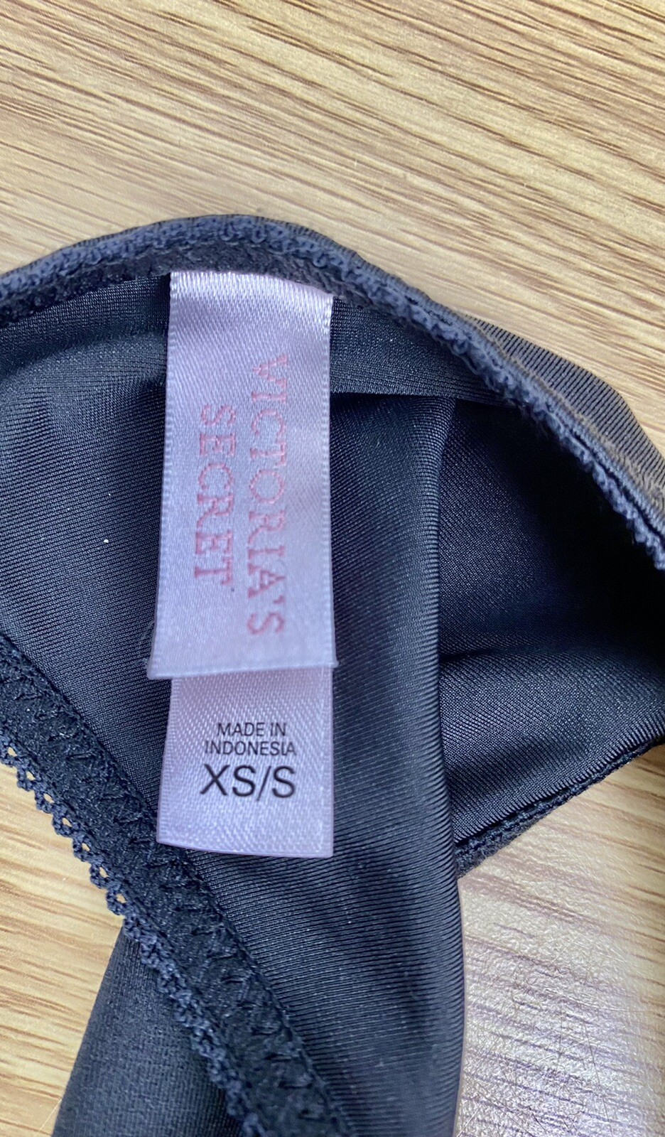 VICTORIA’S SECRET RARE SECOND SKIN SATIN VTG THONG PINK SATIN BOW TIE BACK XS/S