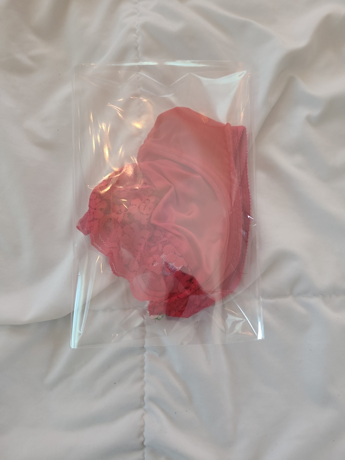VTG Maidenform Chantilly Bra 36B Red Nylon & Lace Unlined Underwire Style 7329