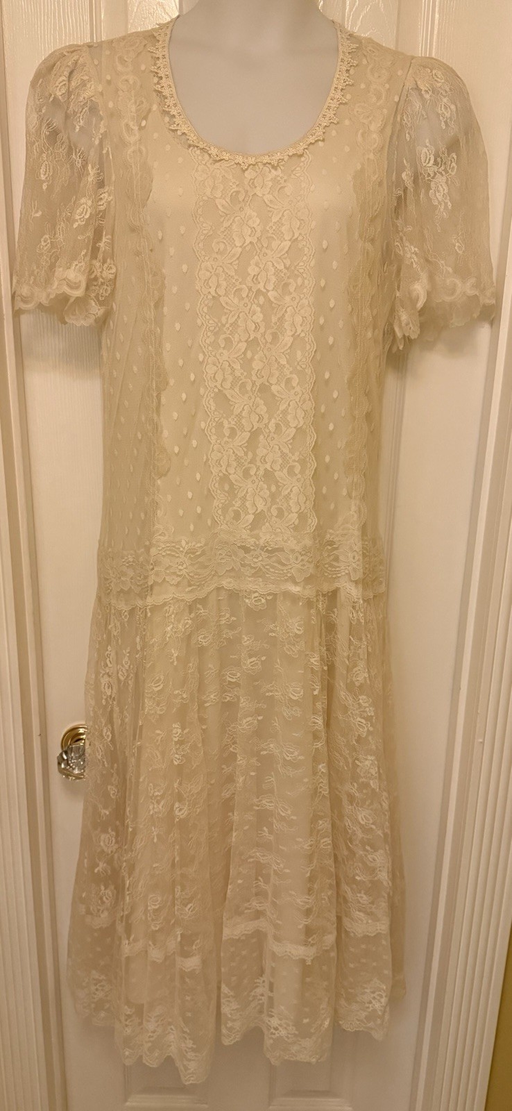 WOMENS VINTAGE VICTORIAN LACE MAXI IVORY OFF WHITE BOHO WEDDING DRESS 15 / 16