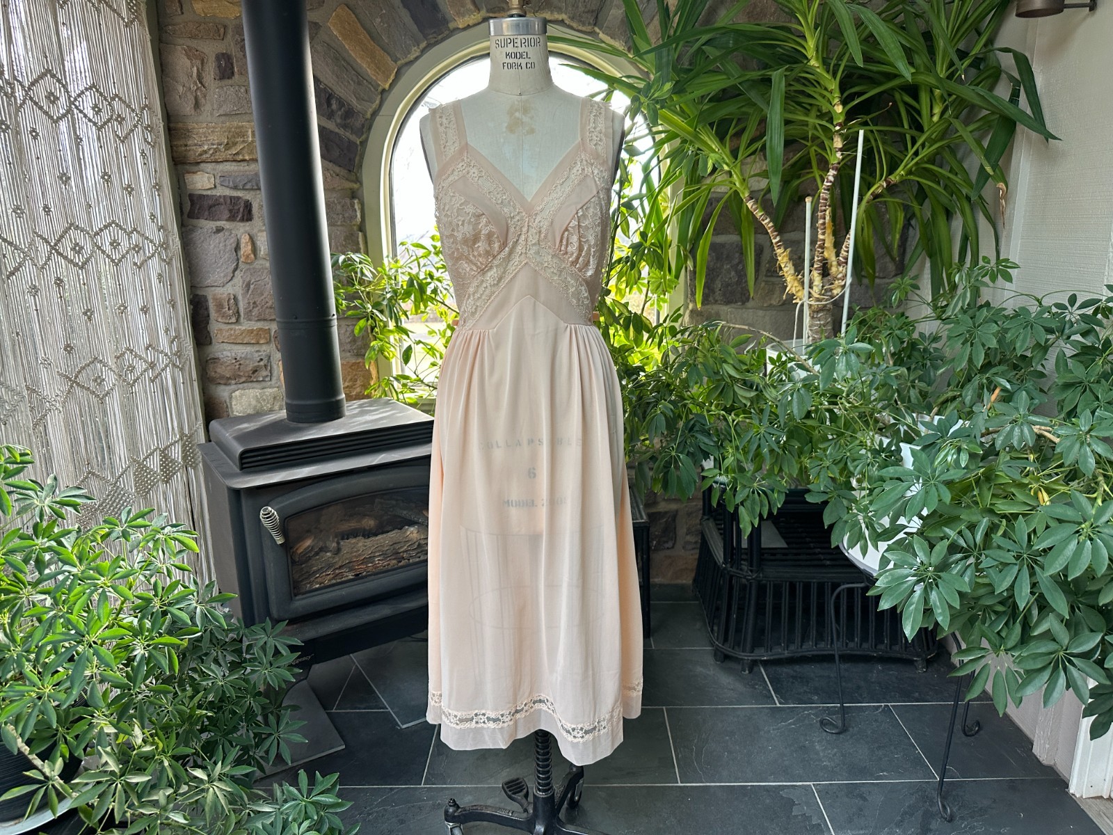Vintage 1960s Peach Nylon and Lace Nightgown Luxite by Kayser