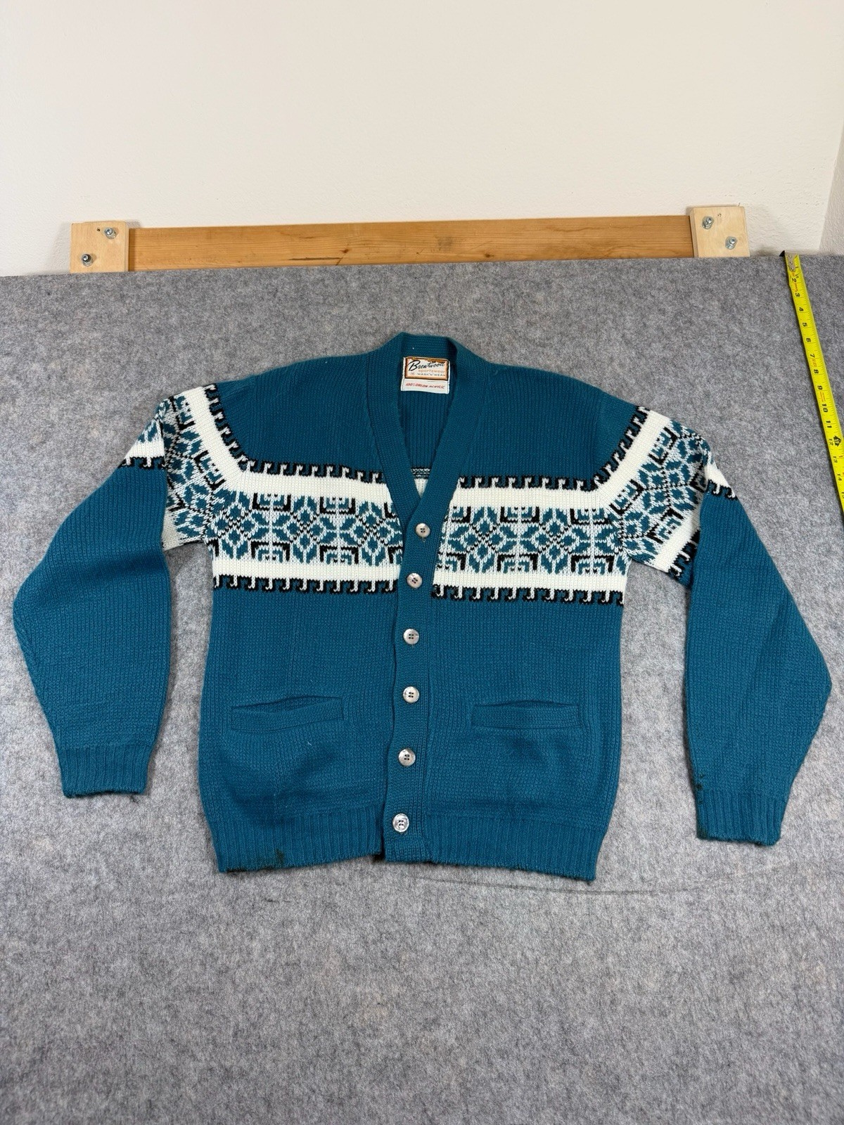 Vintage Brentwood Sportswear Cardigan 100% Orlon Acrylic Size Medium 70s