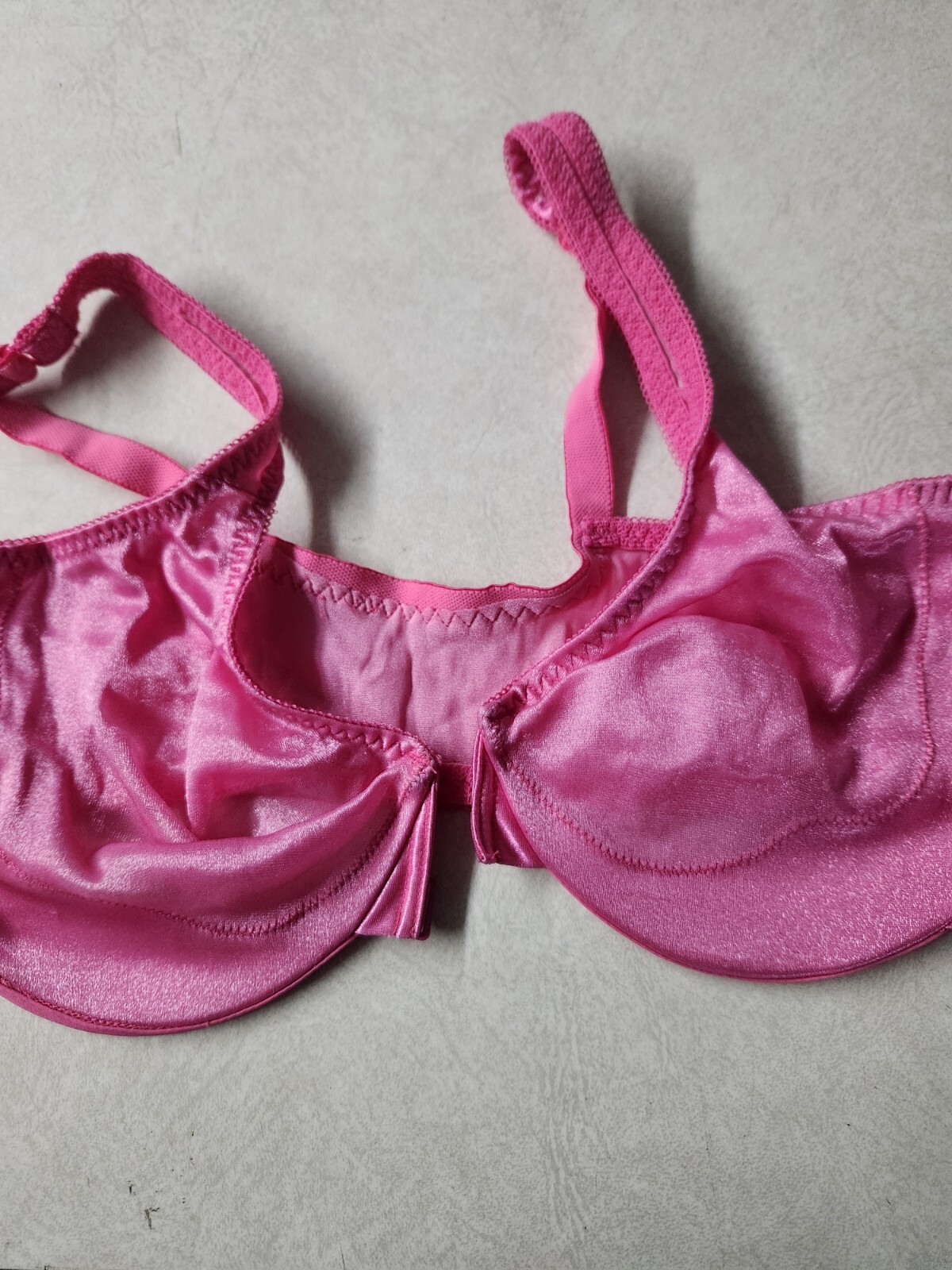 Vintage Satin Sheer Bra Front Closure 40D Pink