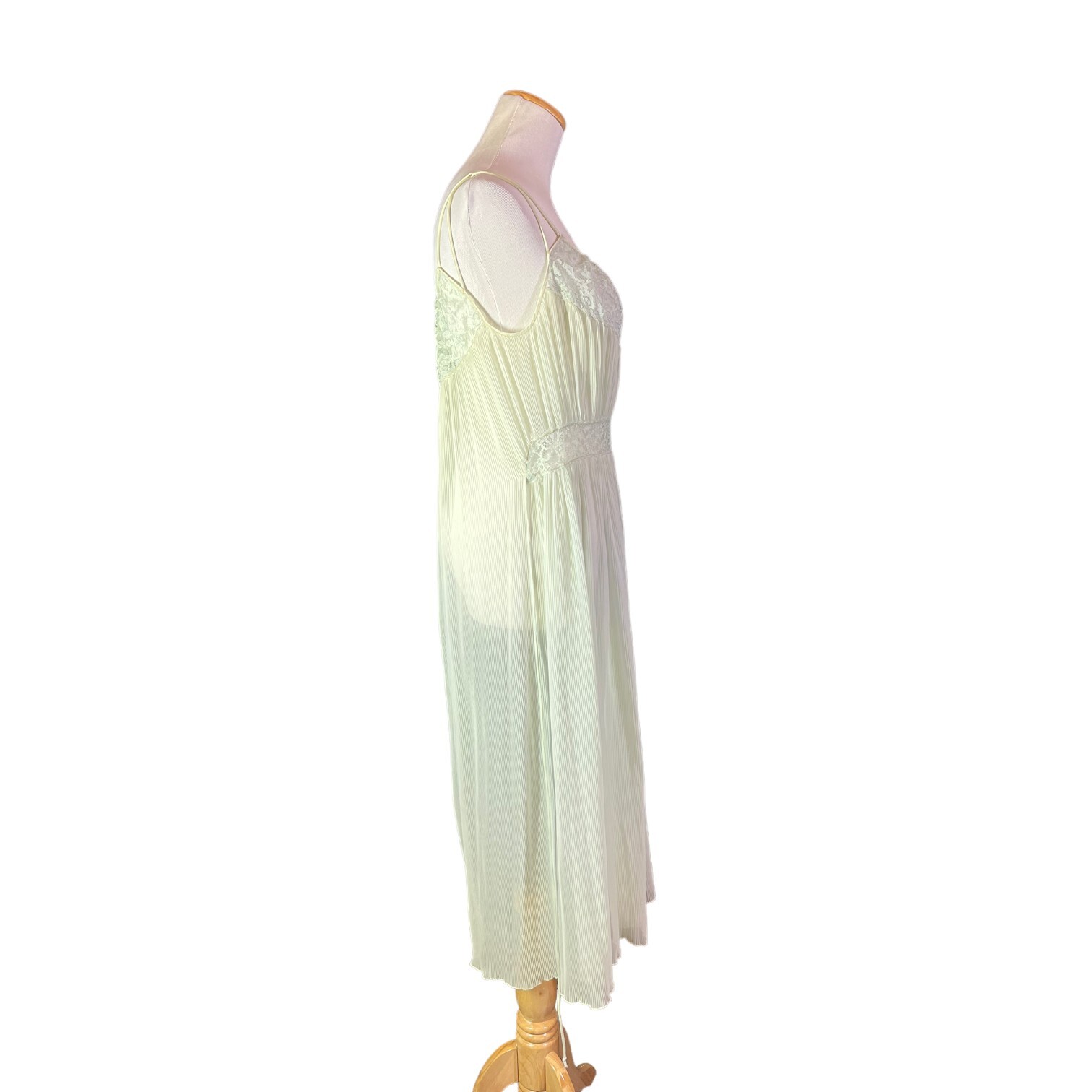 Vintage 1950s Barbizon Size 12 Miss Pale Green Nightgown Lace Sheer Sash