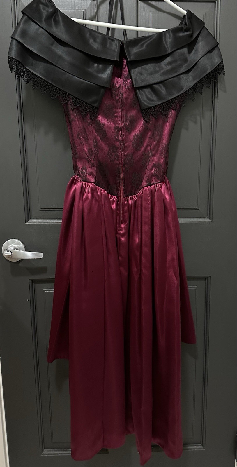 Gorgeous Vintage Burgundy & Black Evening Gown W/Hand Sewn Beading/Corset bodice