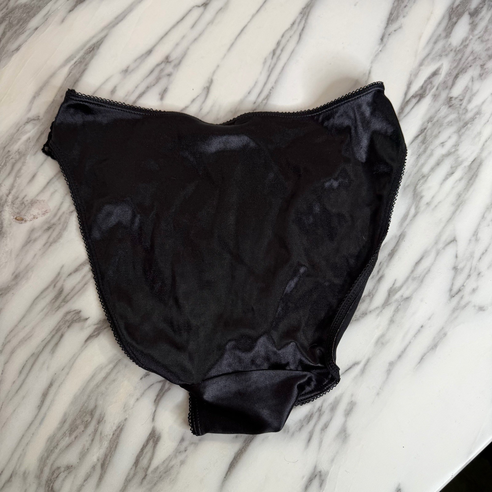 NWT Vintage Victoria’s Secret Deadstock Panties Black Cheeky Lace High Rise 1995