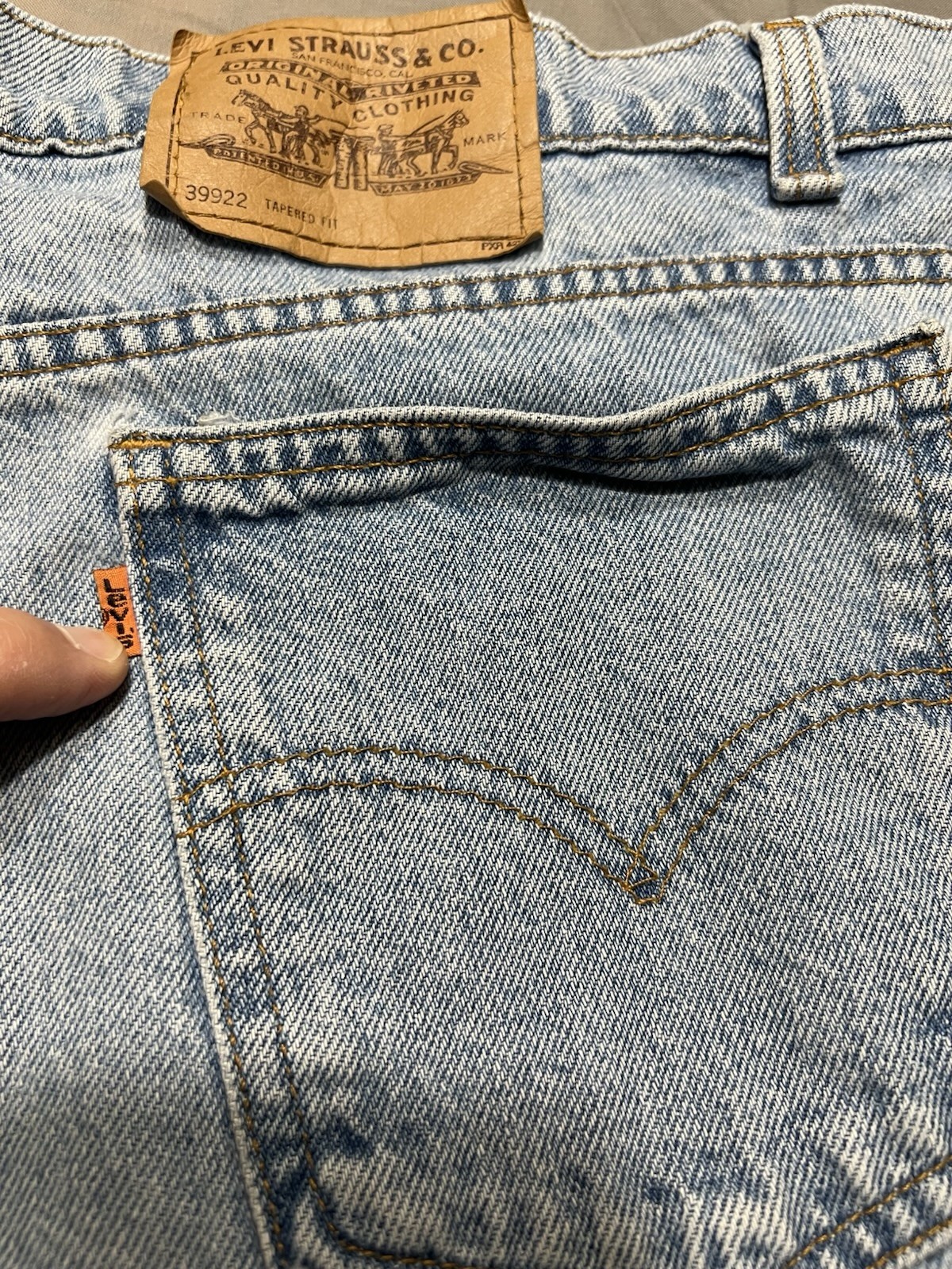 Vtg Levi’s 39922 Jean Denim Shorts Orange Tab Sz 24 (44 Fit) Made In USA