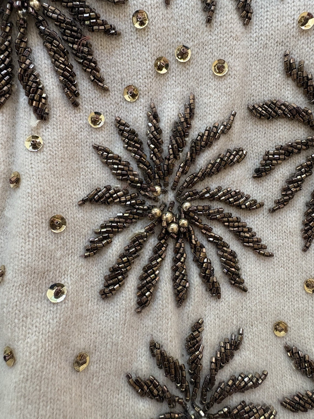Women’s Vintage Cardigan! Fabulous Beading Great Colors! Size M