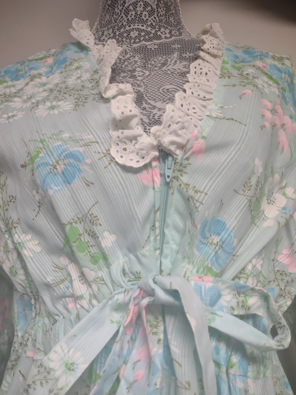 Vtg 70s Robe Boho Hippie Peasant JCPenney Floral Eyelet Lace Trim Sz 18 USA