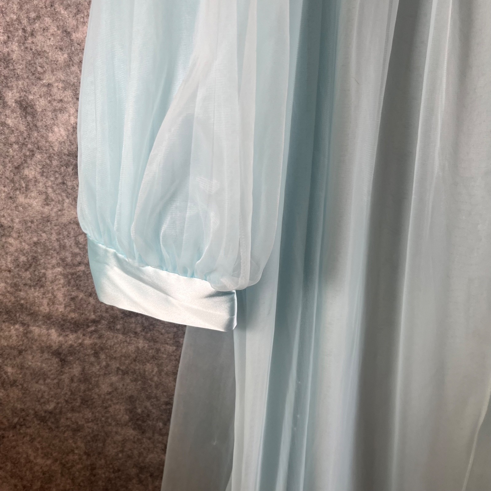 Vintage Gossard Artemis Peignoir M Sheer Robe Floral Nylon BLUE 60s 70’s EUC