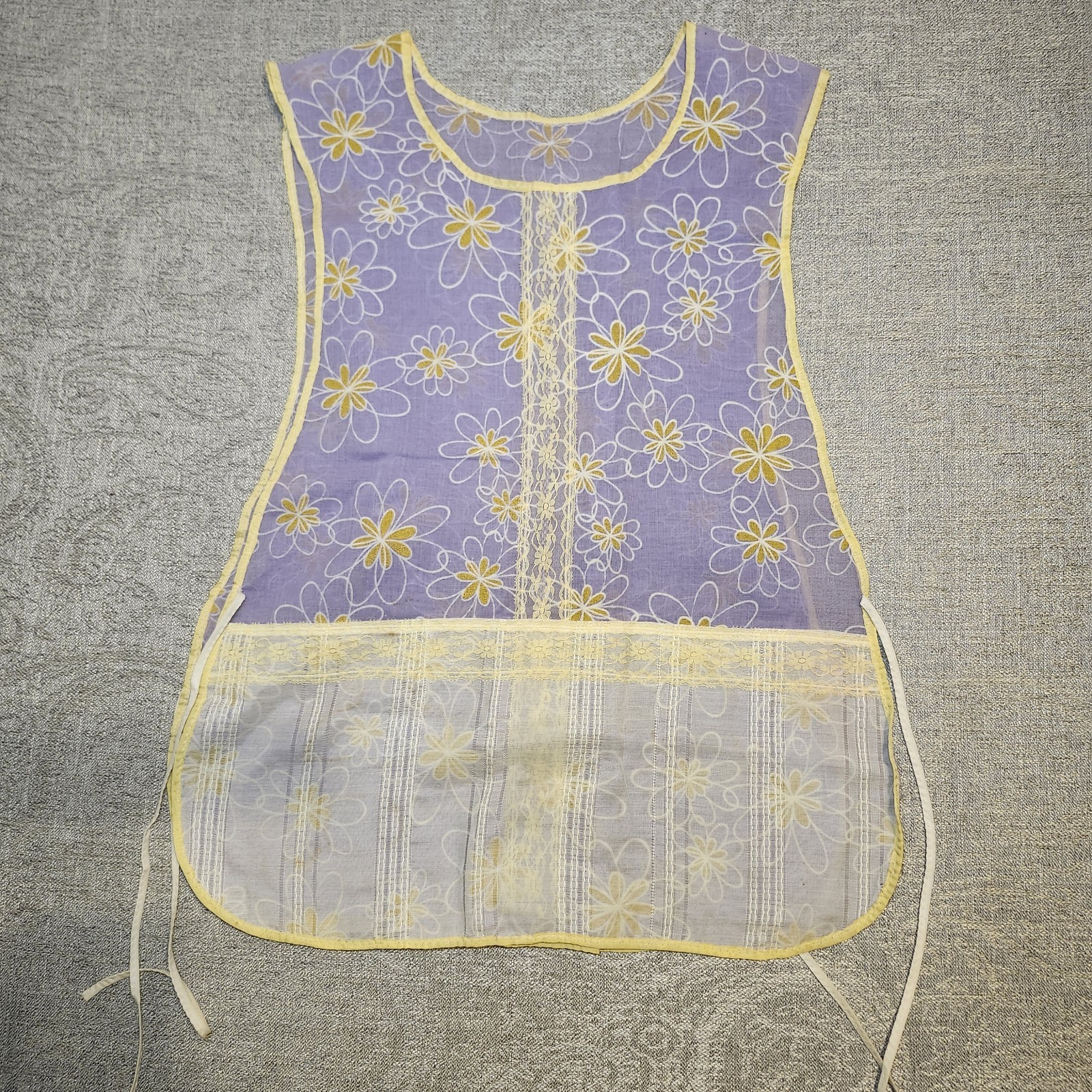 Vintage Sheer Cobbler Apron Smock w/ Pockets & Ties Lavender Yellow Floral Lace