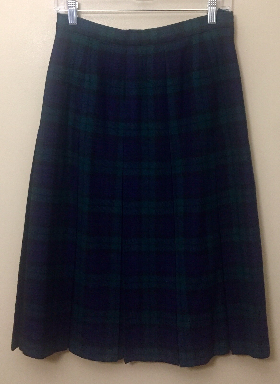Vintage Murray Brothers Scotland Navy Blue Green Plaid Wool Wrap Pleated Skirt
