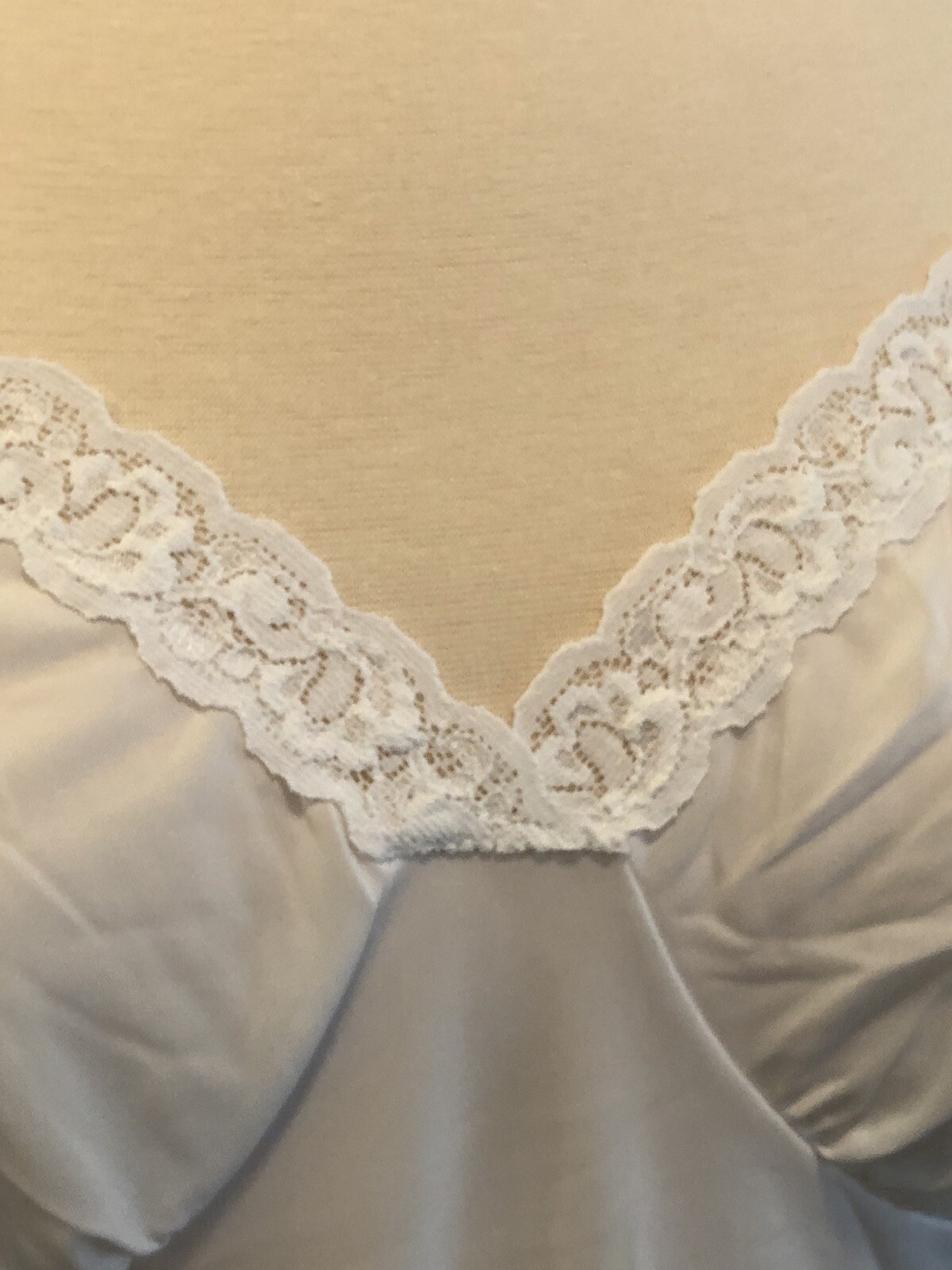Vintage Full Slip Size 34 SHADOWLINE White Lace Nylon NOS