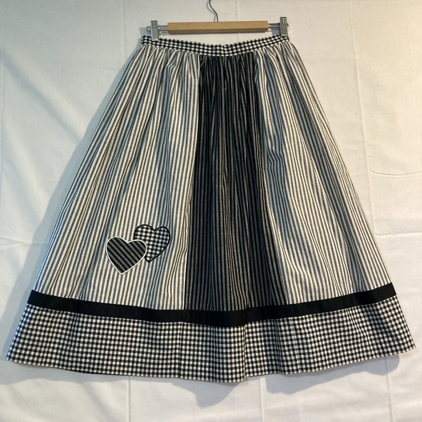 Vtg Distler Trachten Dirndl Skirt Womens 40 Black Button Midi Boho Oktoberfest