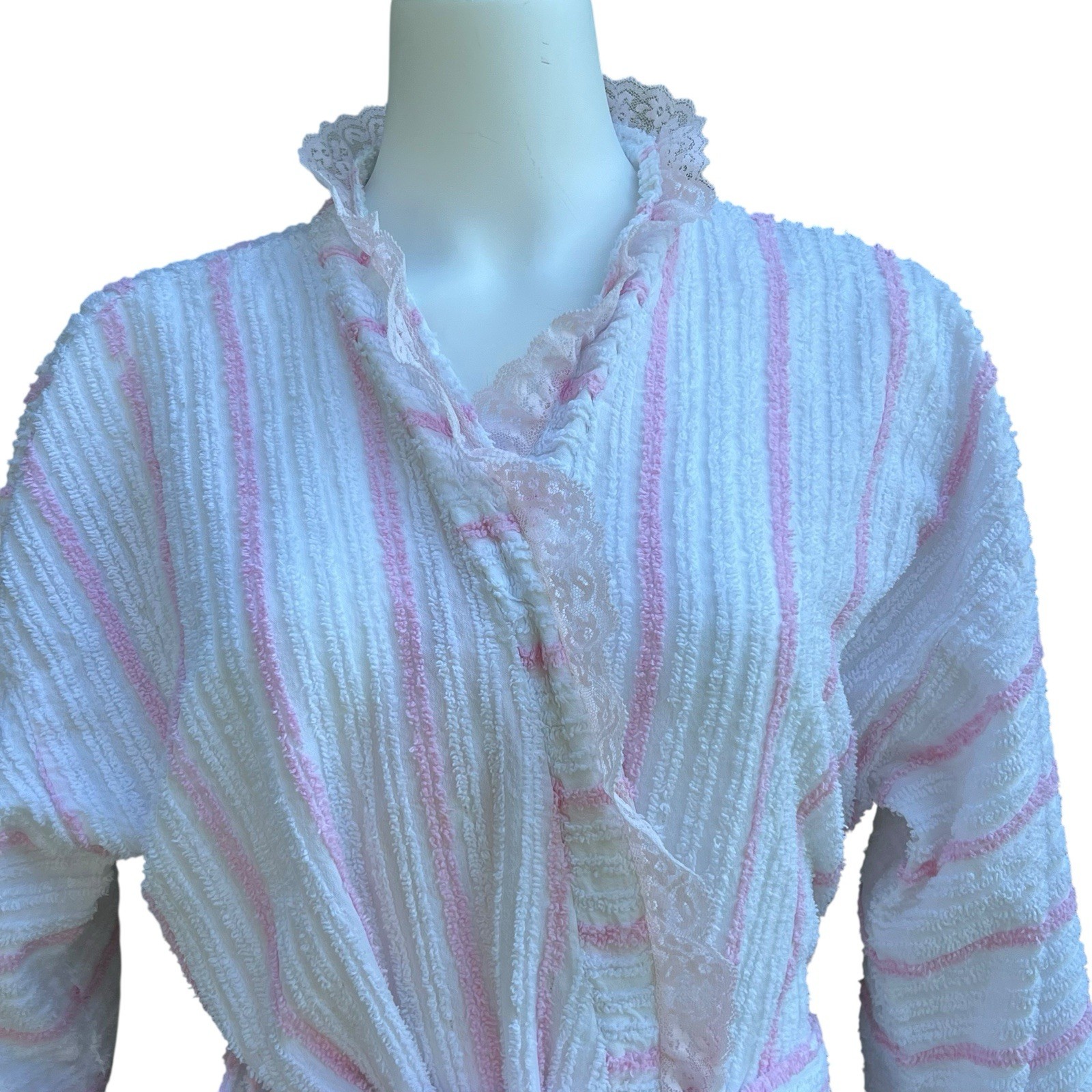 Vintage Comfy Club Chenille Bath Robe Womens M/L White Pink Striped Lace Trim