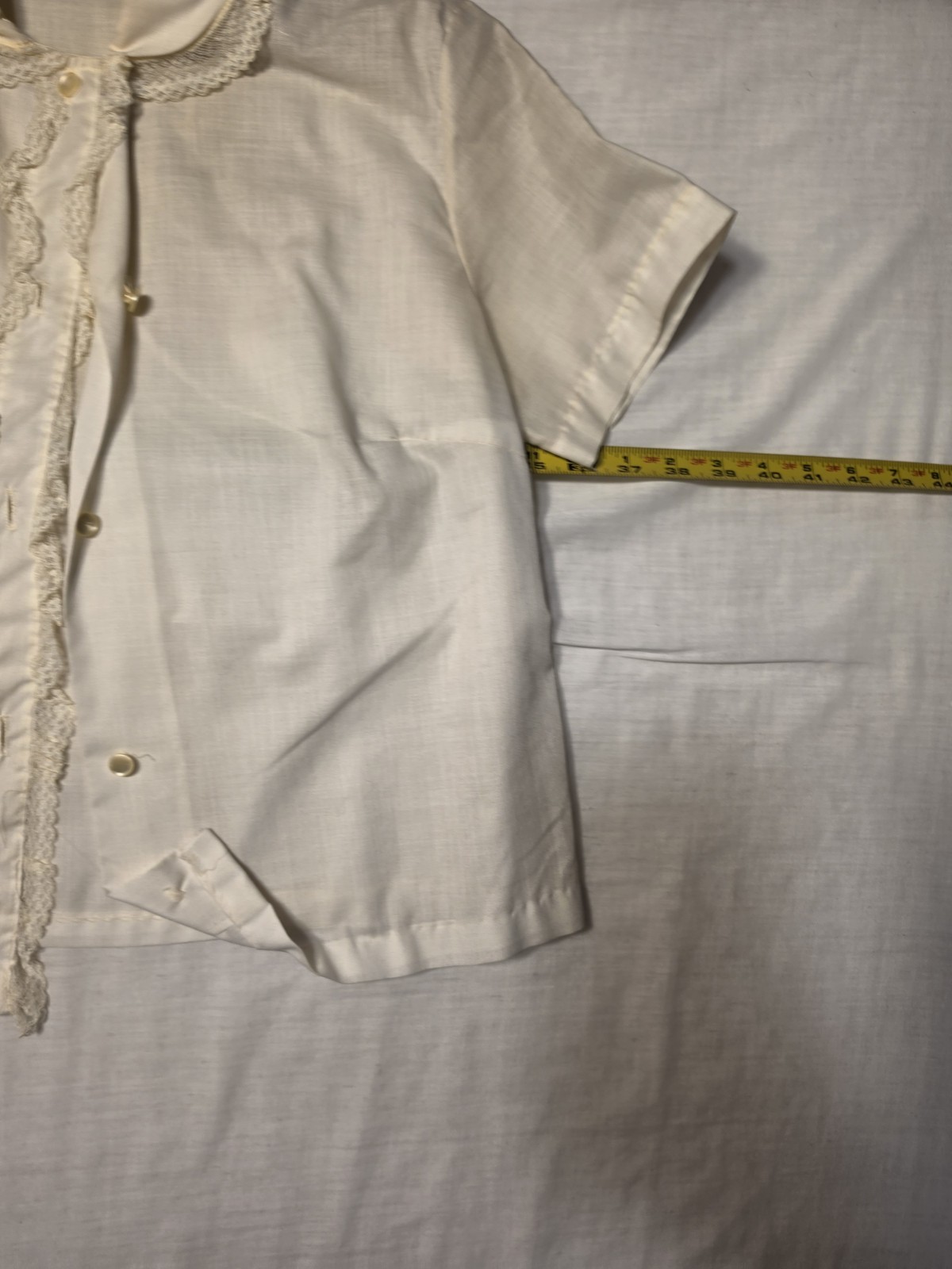 ILGWU Vintage Ivory Button-Front Blouse Short Sleeves Lace Collar, Size 36