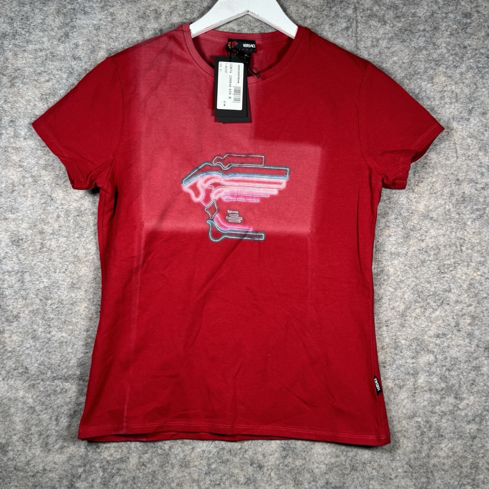 Vintage Y2K NWT Womens Versace Sport Logo Red Graphic T Shirt Size M 17×23