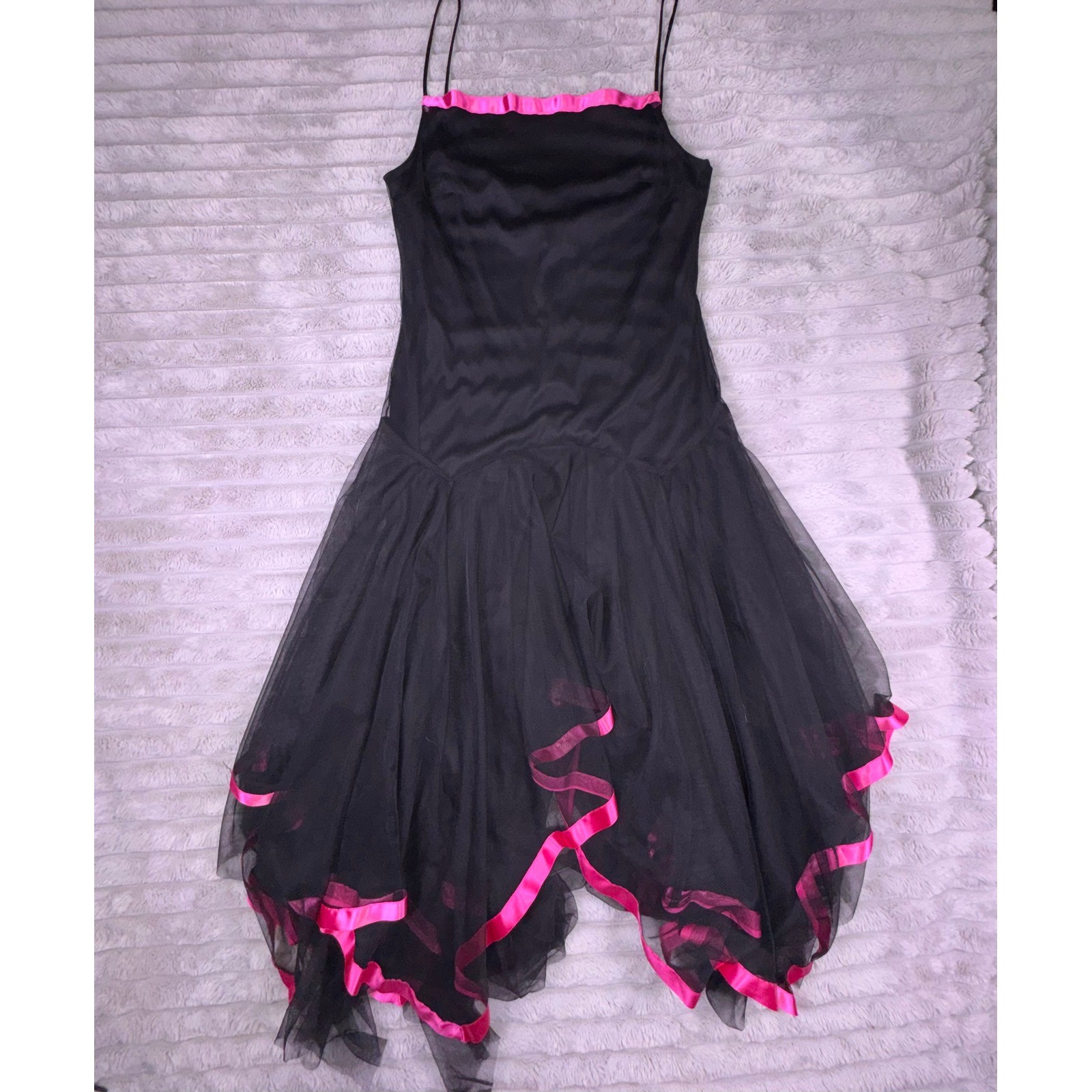 Kiki USA Womens XL Vintage Y2K Black Pink Tulle Drop Waist Handkerchief Dress