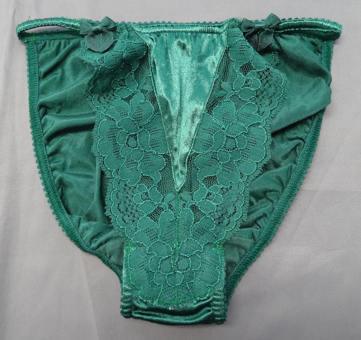 Victoria’s Secret S 5 VTG Satin String Bikini Nylon Stretch Lace 80s Gold Label