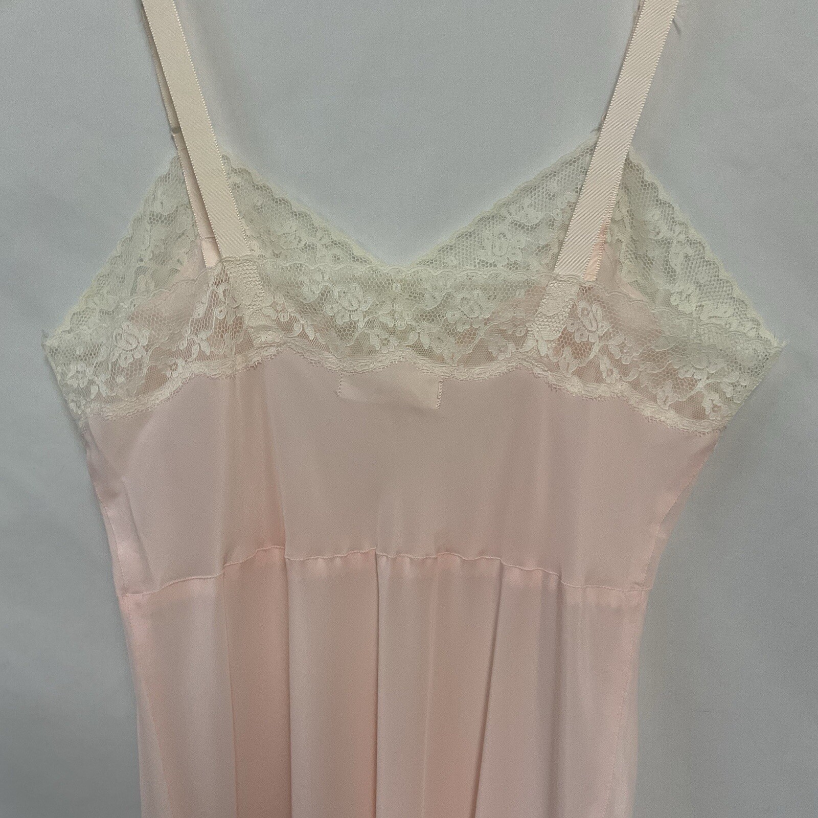Vintage Barbizon 14 Pink Acclaim Full Slip Dress Crepe Remarque Lace Trim Insets