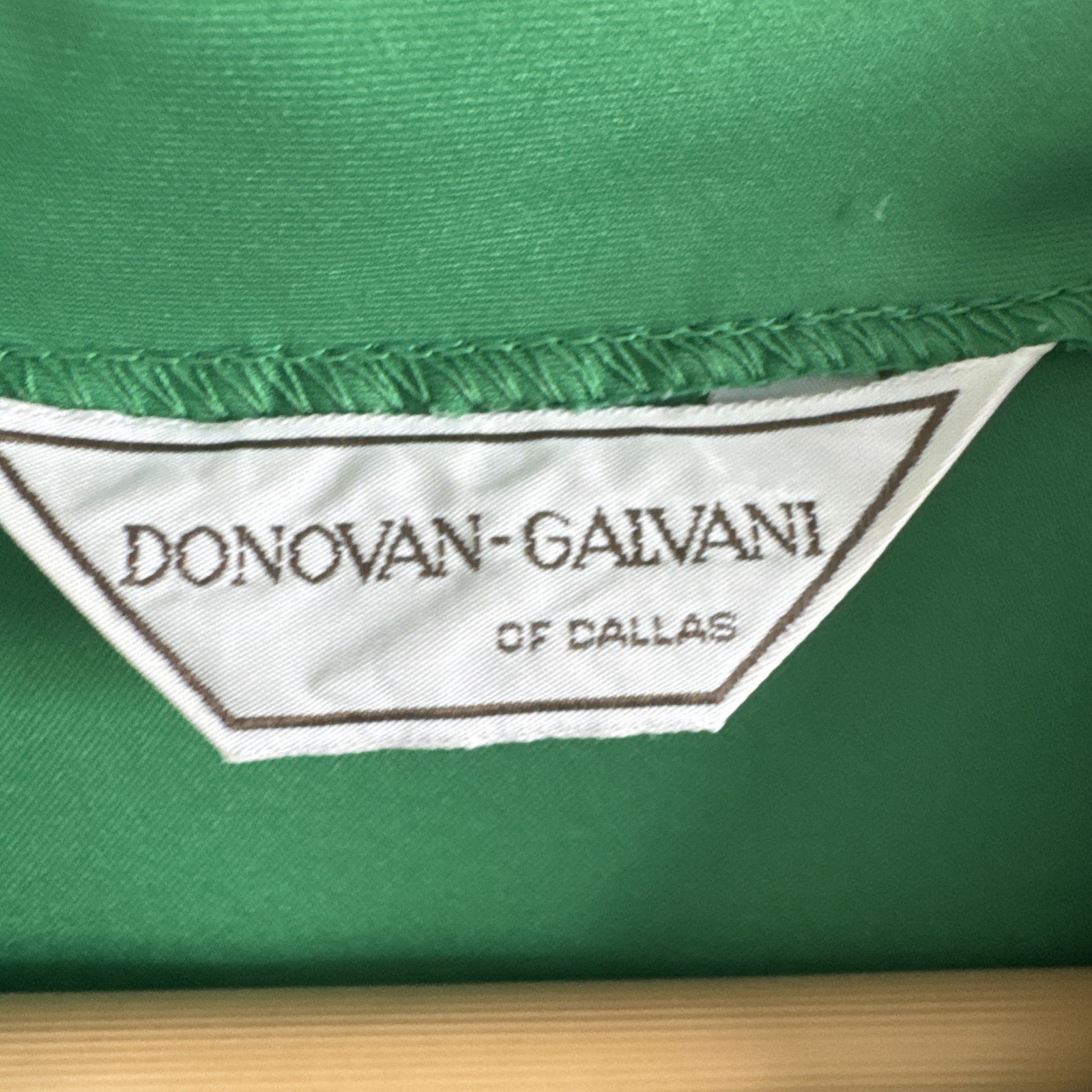 Donovan Galvani vintage green blouse 12 Retro Secretary Mod Academia Bow Front