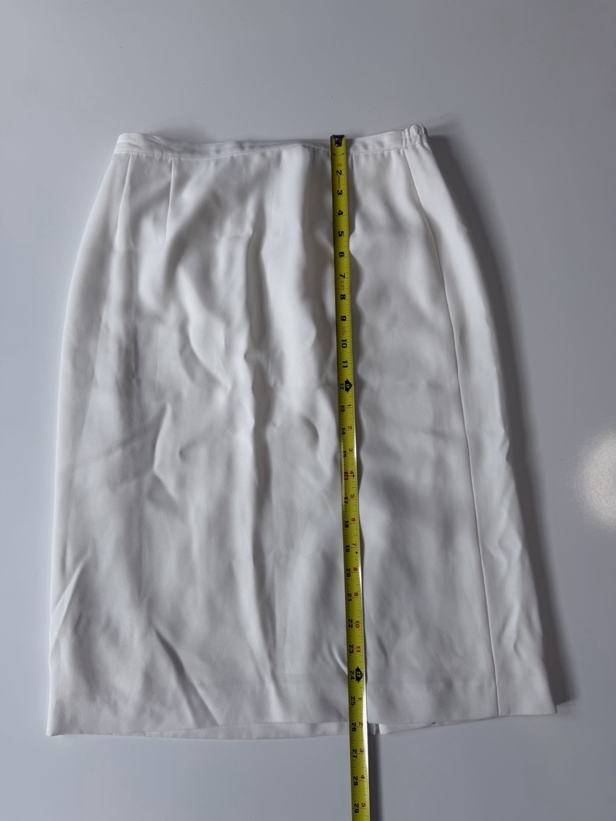 John Meyer of Norwich Women 2PC Ivory Skirt Suit Size 10 Lined Classic