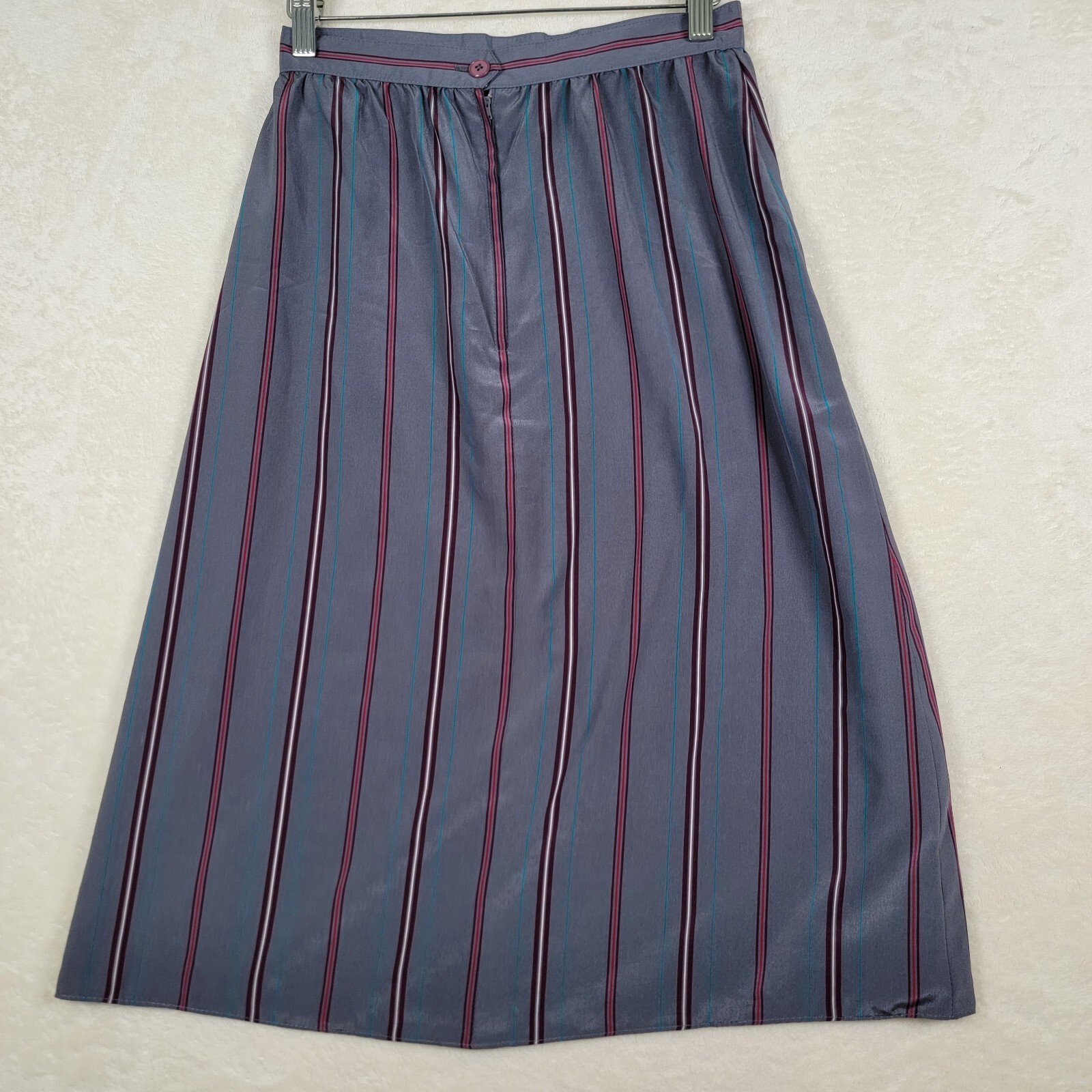 Vintage Stirling Cooper Gray With Red Pinstripes Pencil Skirt 7/8