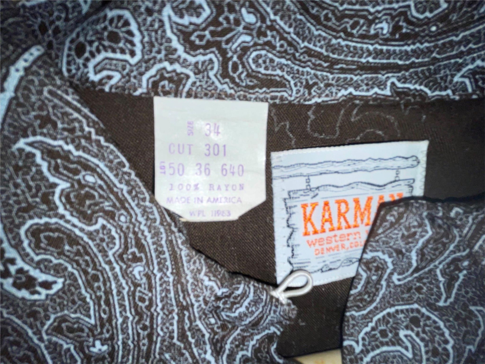 VTG 70S WOMEN 34 NEW KARMAN RAYON PAISLEY LOOP COLLAR BUTTON WESTER COWBOY SHIRT