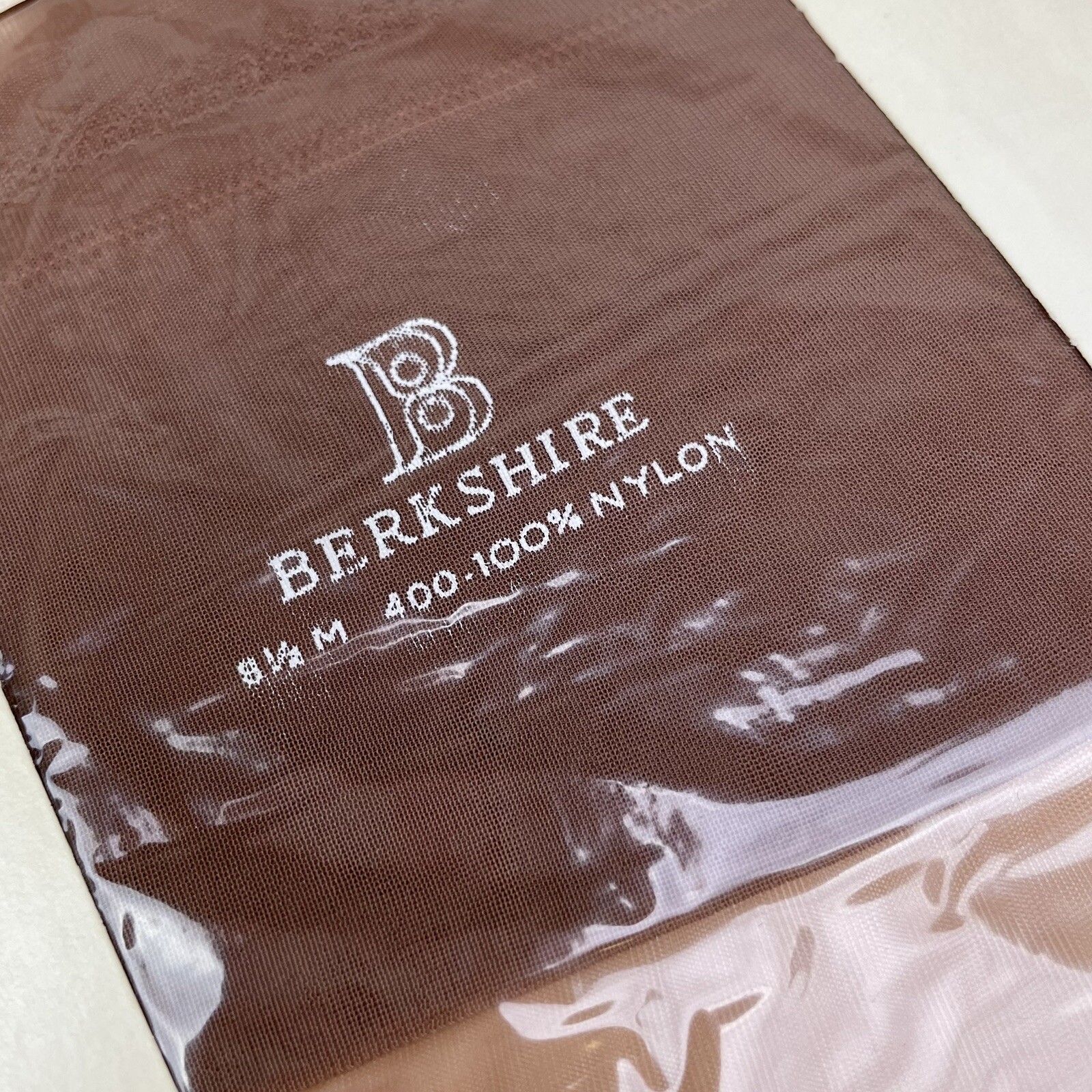 2 pair Berkshire Vintage Nylon Stockings 8 1/2 Medium Tint Heel & Toe Seamless