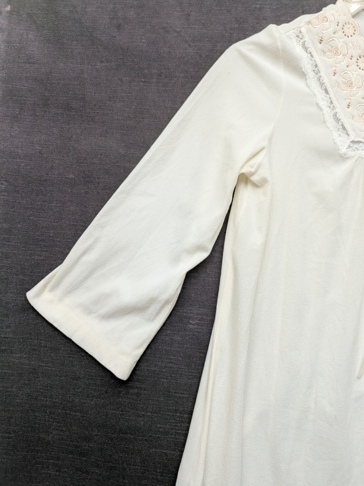Vintage Lorraine Nightgown Cream Soft Flannel Embroidered Granny Core Grandma L