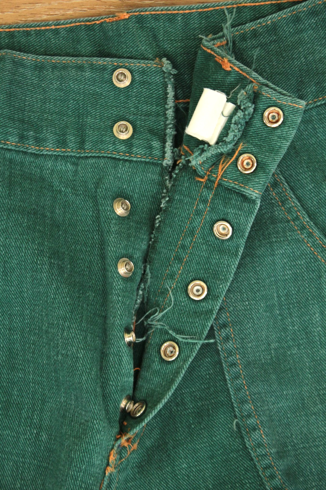 VTG Womens 70s Hunter Green Denim Snap Button Fly Bell Bottom Jeans Sz 28″ 1970s