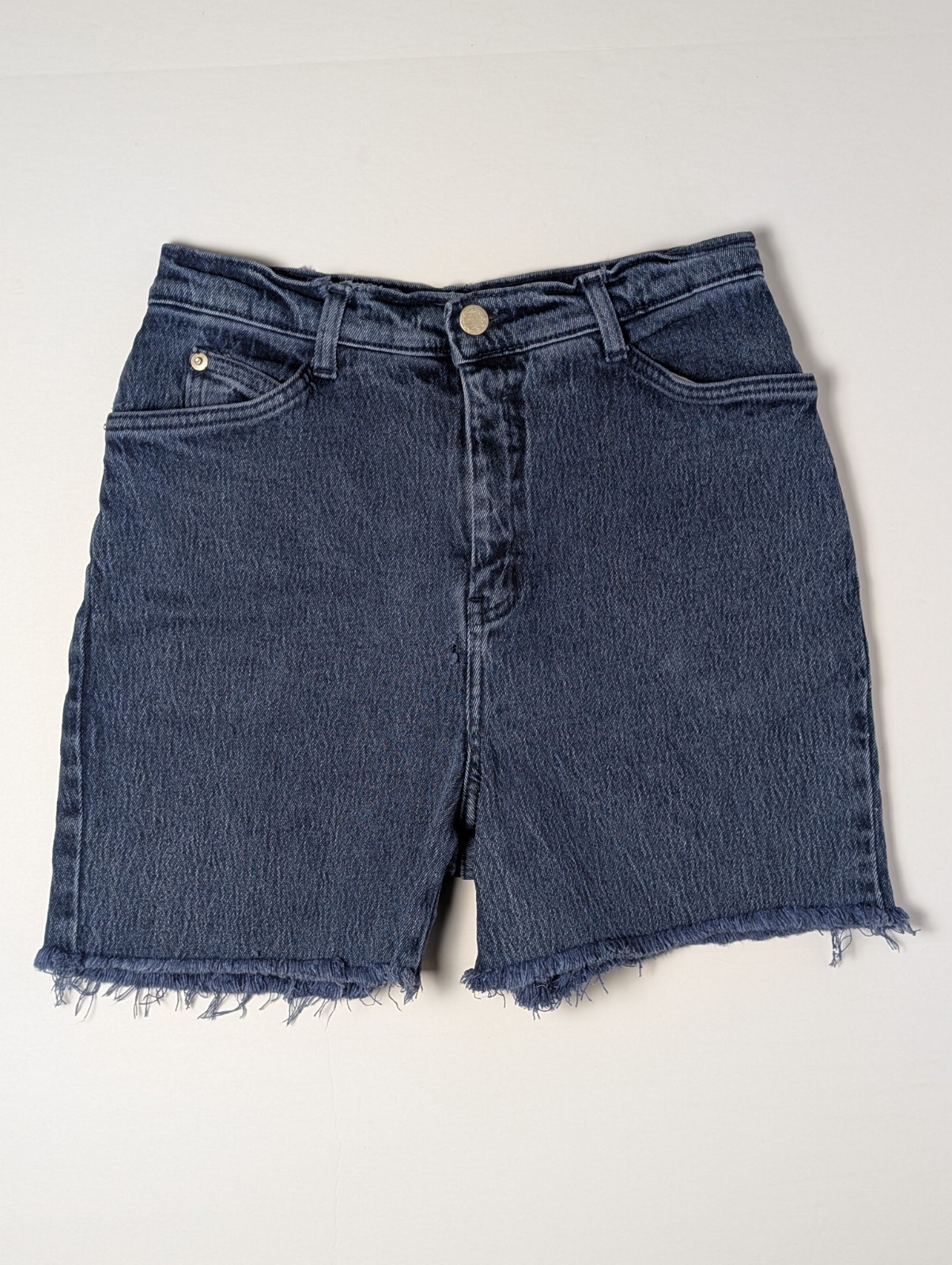 Vintage 1980s-1990s Women’s Sierra West Dark Blue Denim Cut Off Shorts Size 9