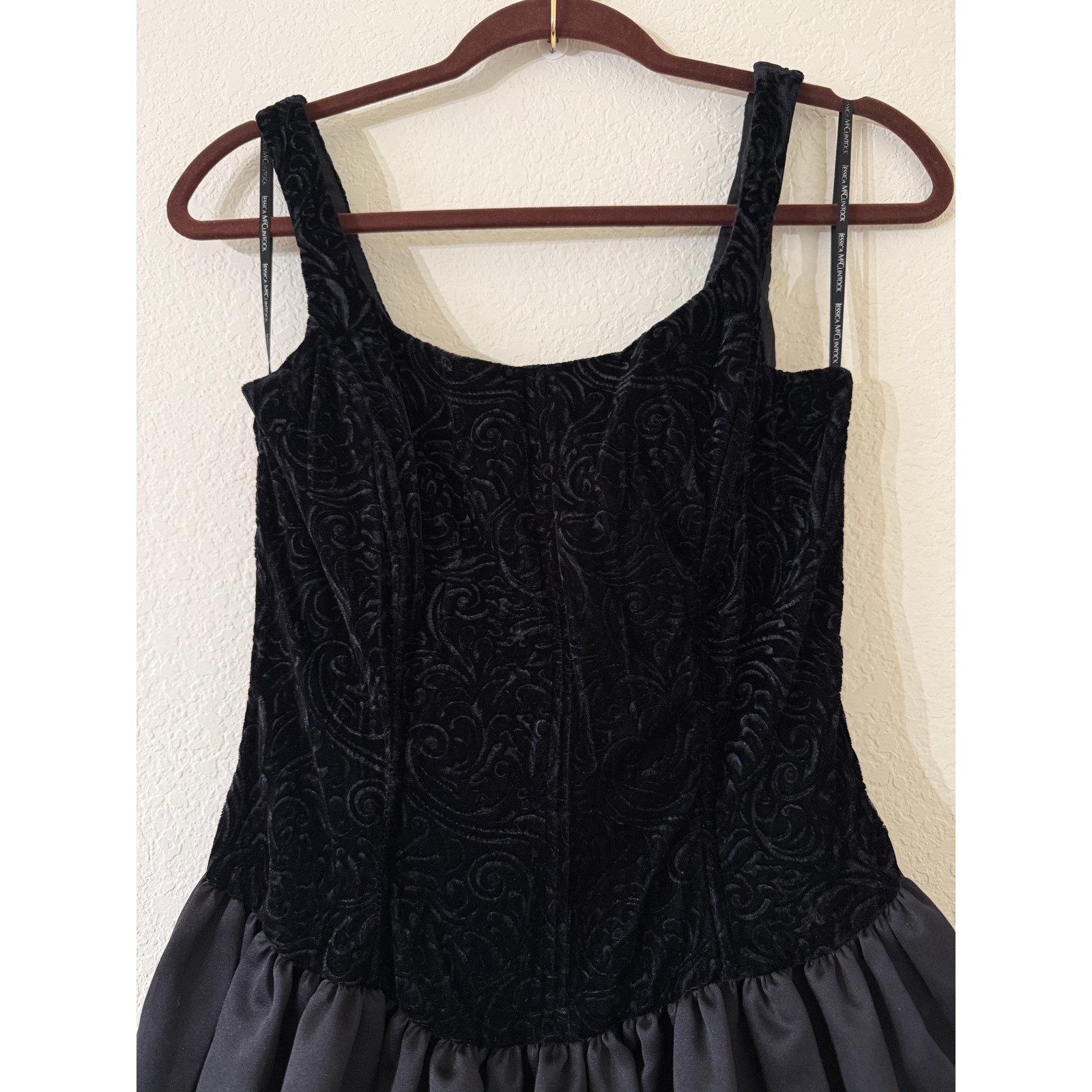 Scott McClintock Vintage Black Velvet Embossed Satin Ballgown Dress 6 Whimsigoth