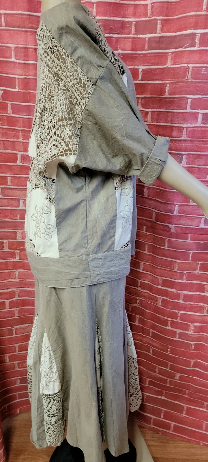 Lim’s VTG 2 Piece Set Cream Taupe Jacket & Skirt Crochet Embroidered Size M #C2