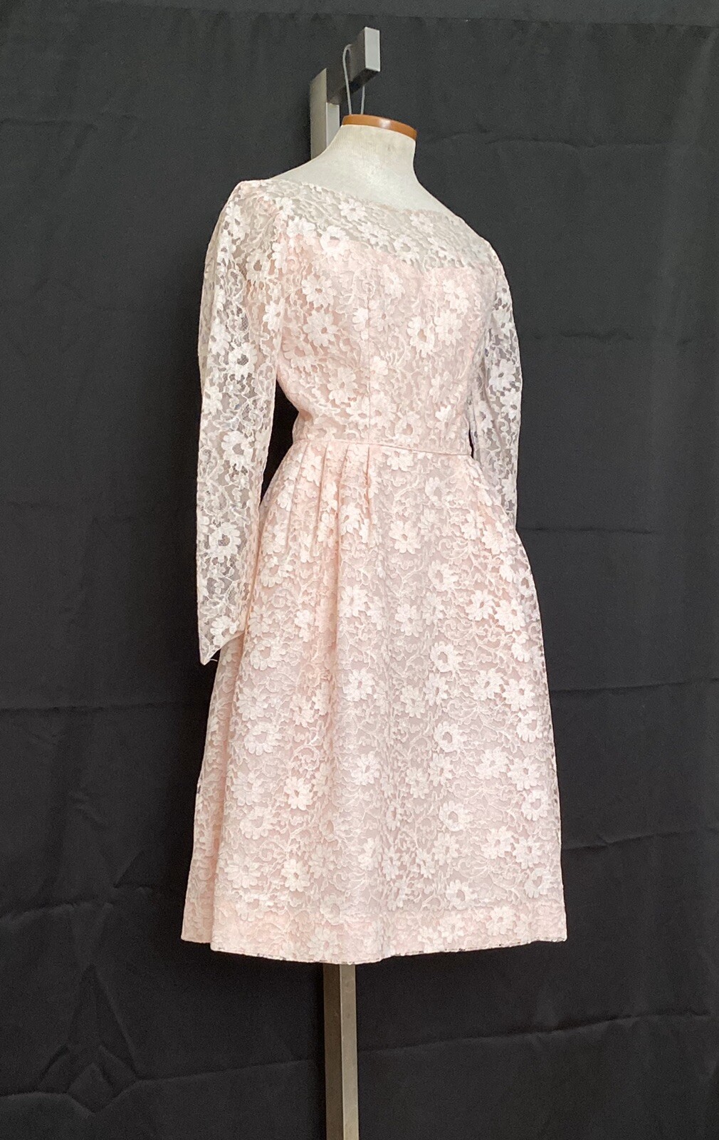 Vintage 1950s Pink Dress DEBUTANT Tea Length Full Skirt Party Prom 50s BOMBSHELL