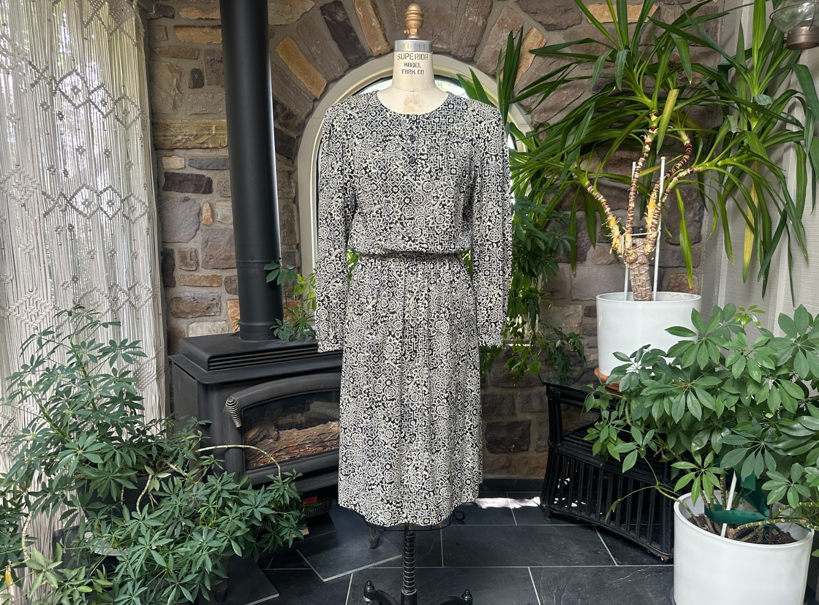 Vintage 1980s Vintage Black and Ivory Rayon Dress Taurus II